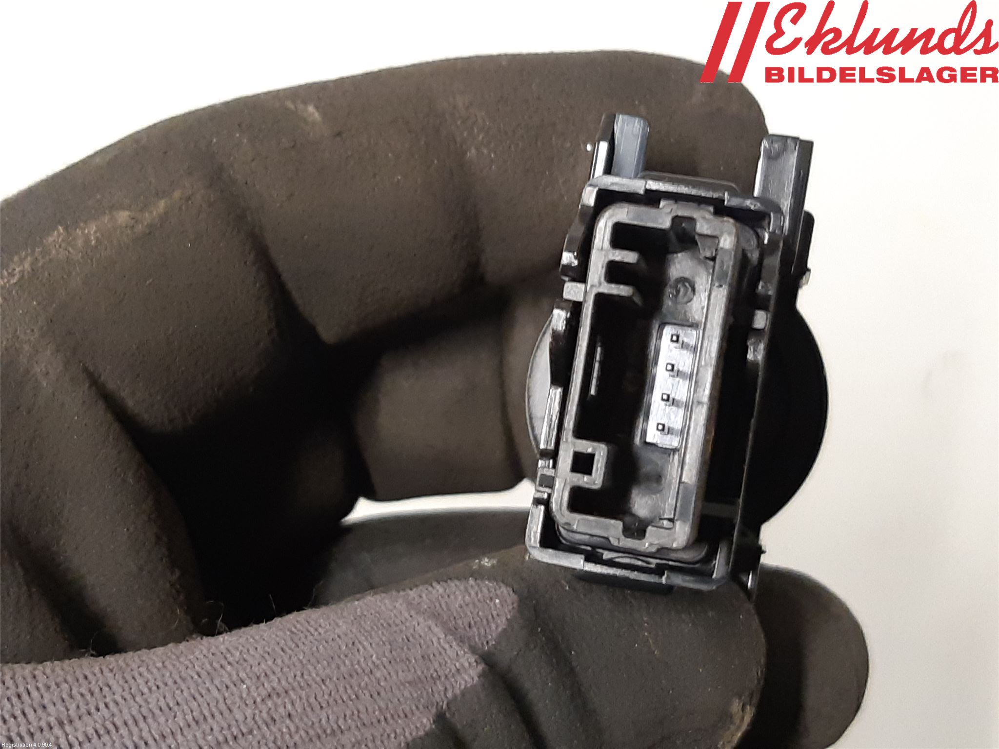 Toyota AYGO X AB70 22- Strömställare Varnings