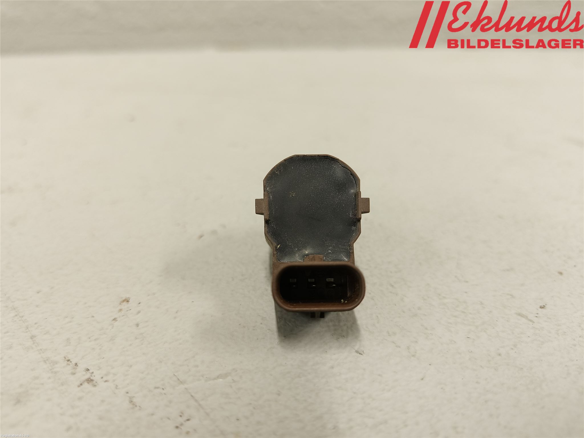 BMW 5 F10/F11/F18 09-17 Parkeringshjälp Frontsensor