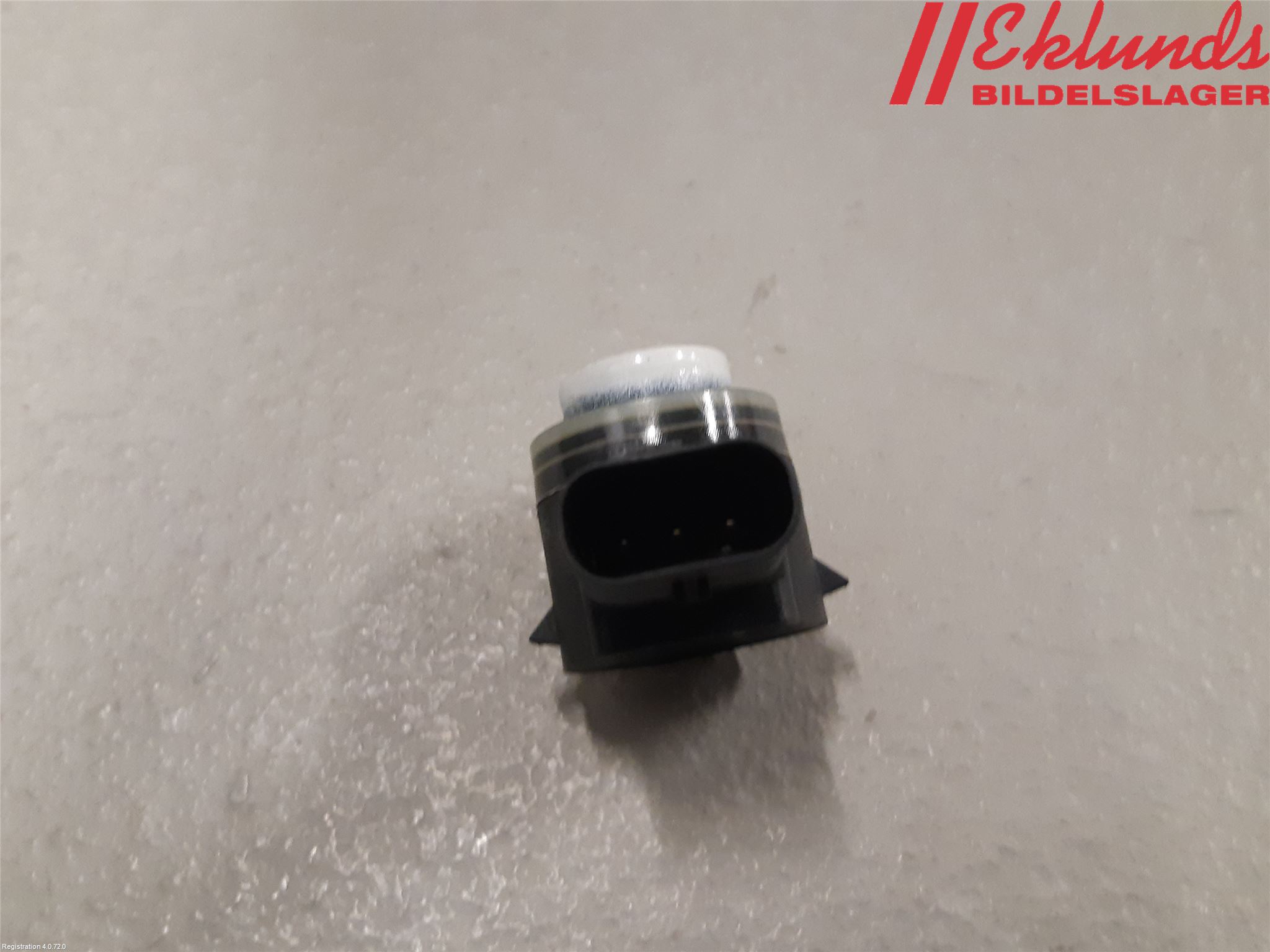 Volkswagen VW PASSAT 15-19 Parkeringshjälp Frontsensor