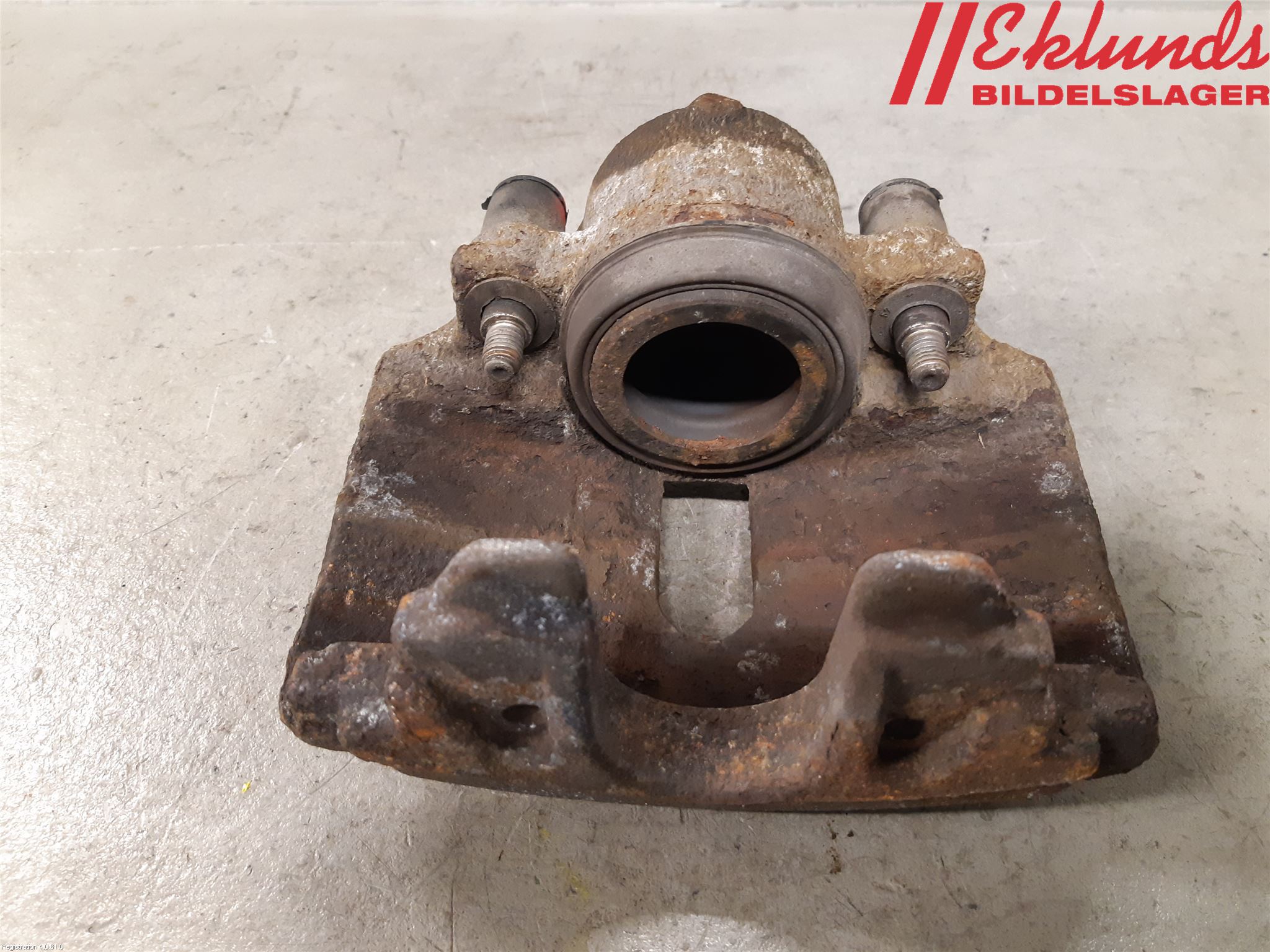 Volkswagen VW PASSAT 11-14 Bromsok Fram Vänster