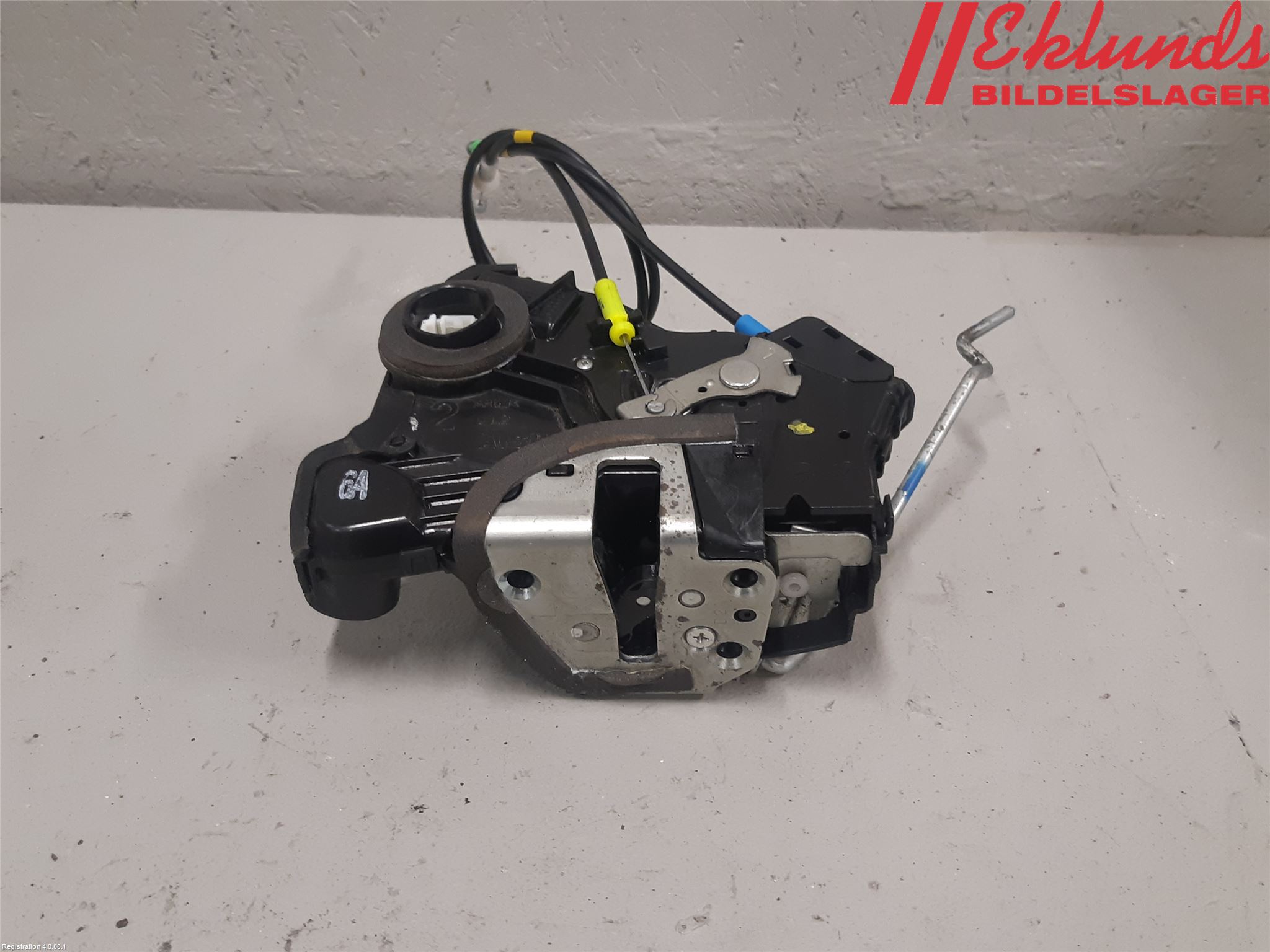 Toyota AURIS 10-12 Låskista-Dörrlås
