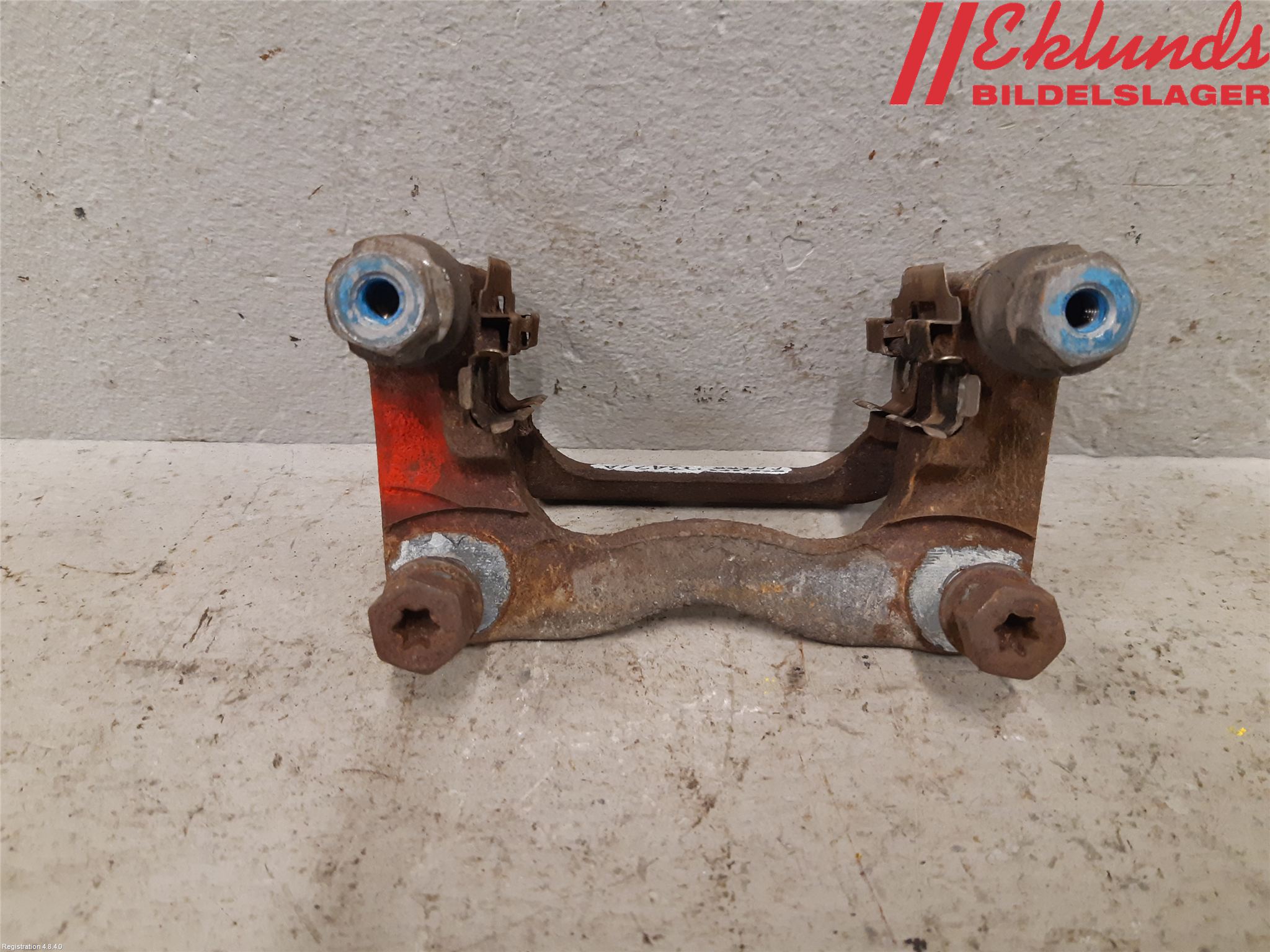 Fiat TIPO/CROSS 16- Bromsokshållare