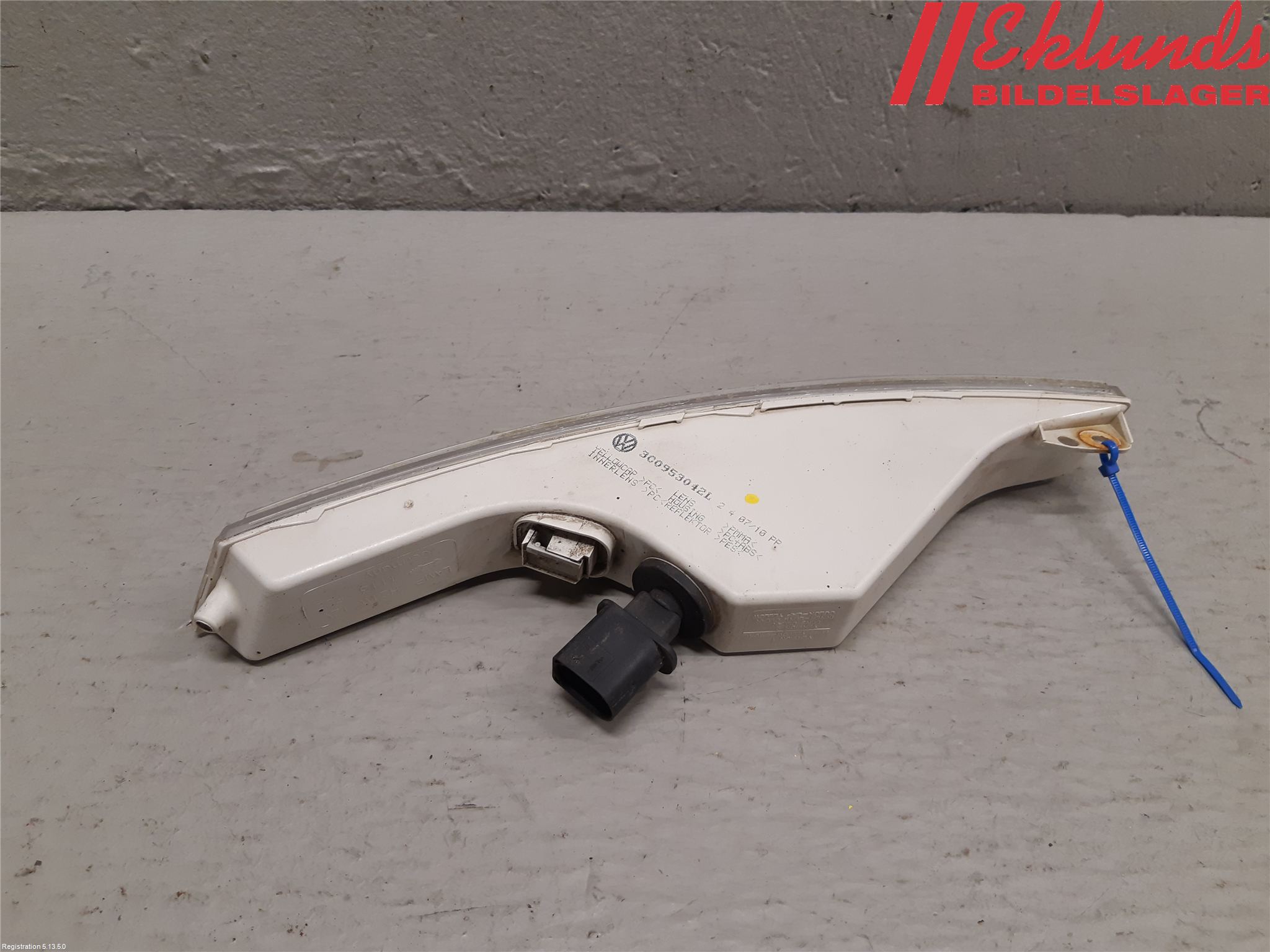 Volkswagen VW PASSAT 05-11 Blinkers Fram Höger
