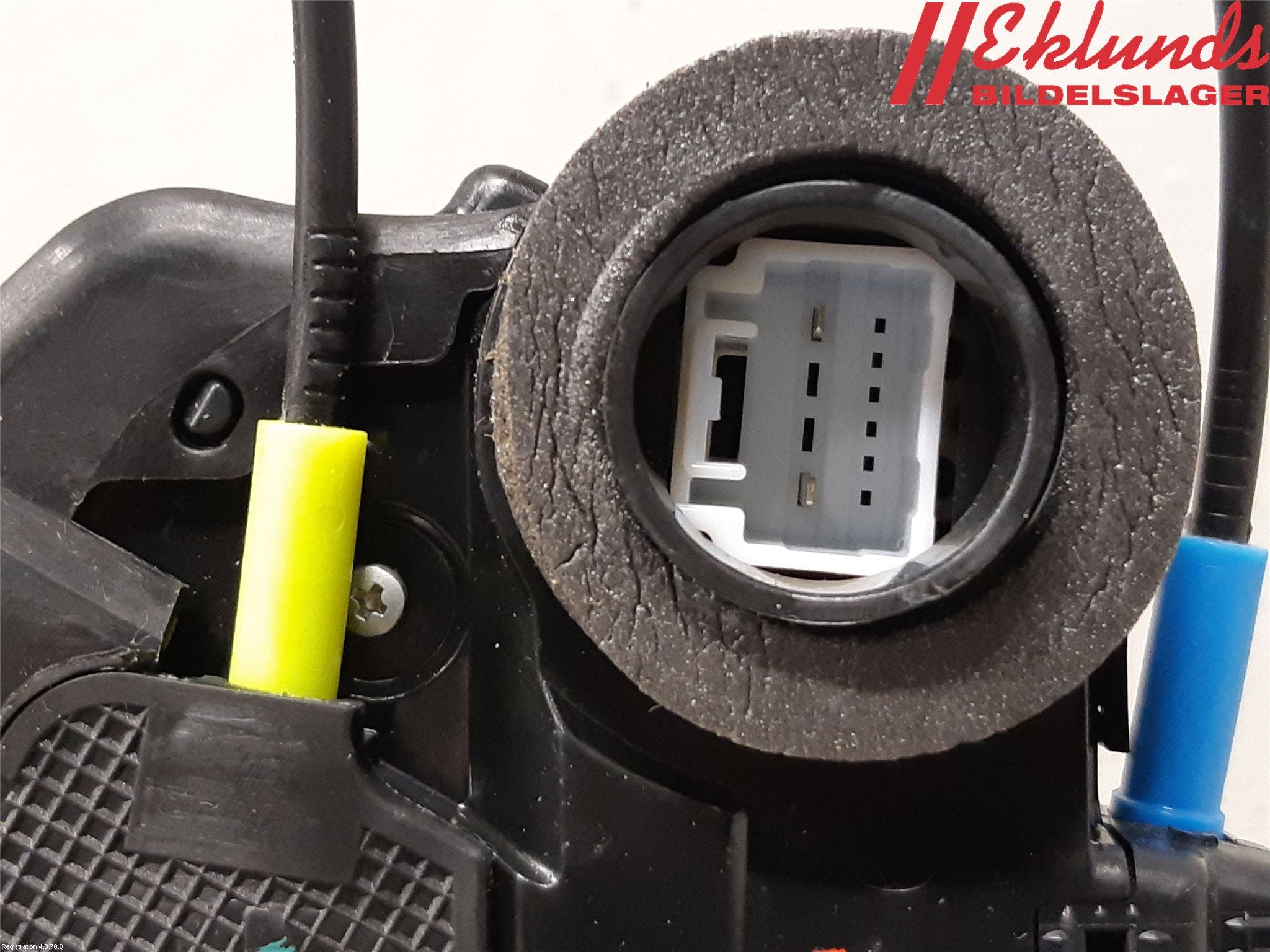 Toyota C-HR 16-23 Låskista-Dörrlås