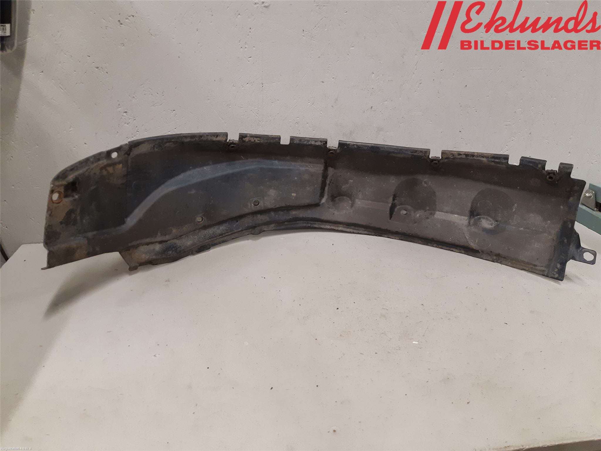 Mitsubishi L200 06-15 Skärm Inner