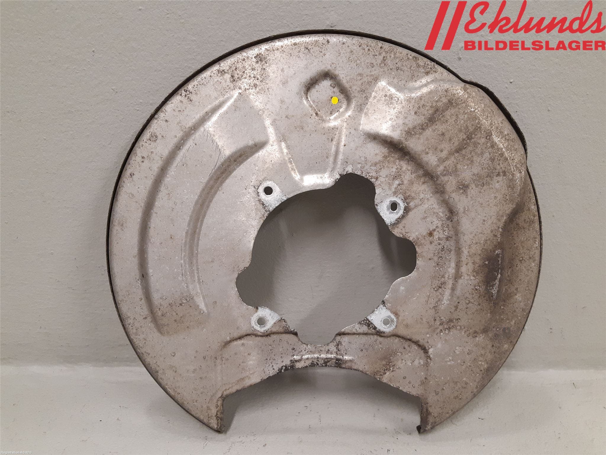 Volvo V90 CROSS COUNTRY 17->> Bromssköld Bak