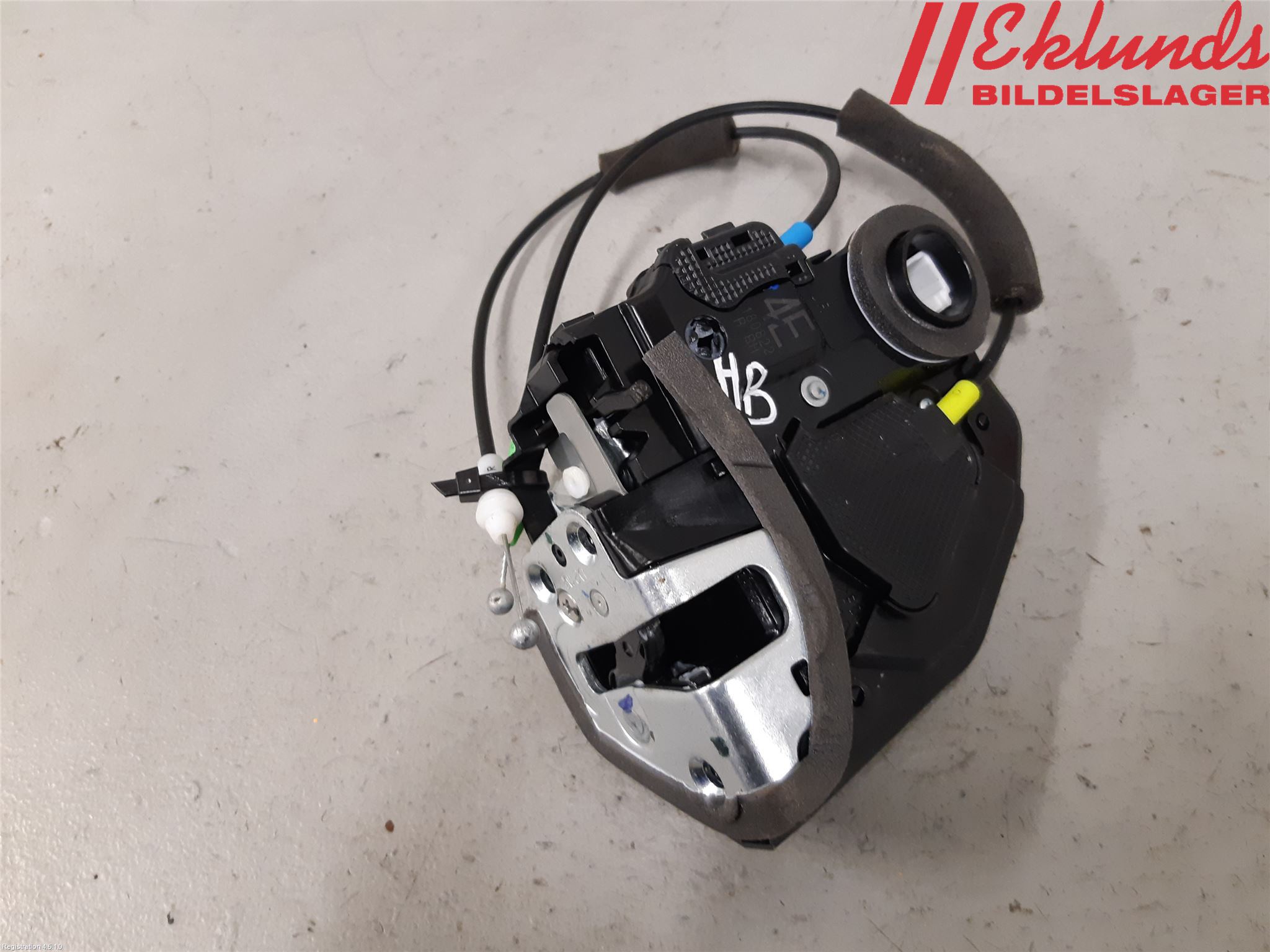 Toyota COROLLA 19- Låskista-Dörrlås