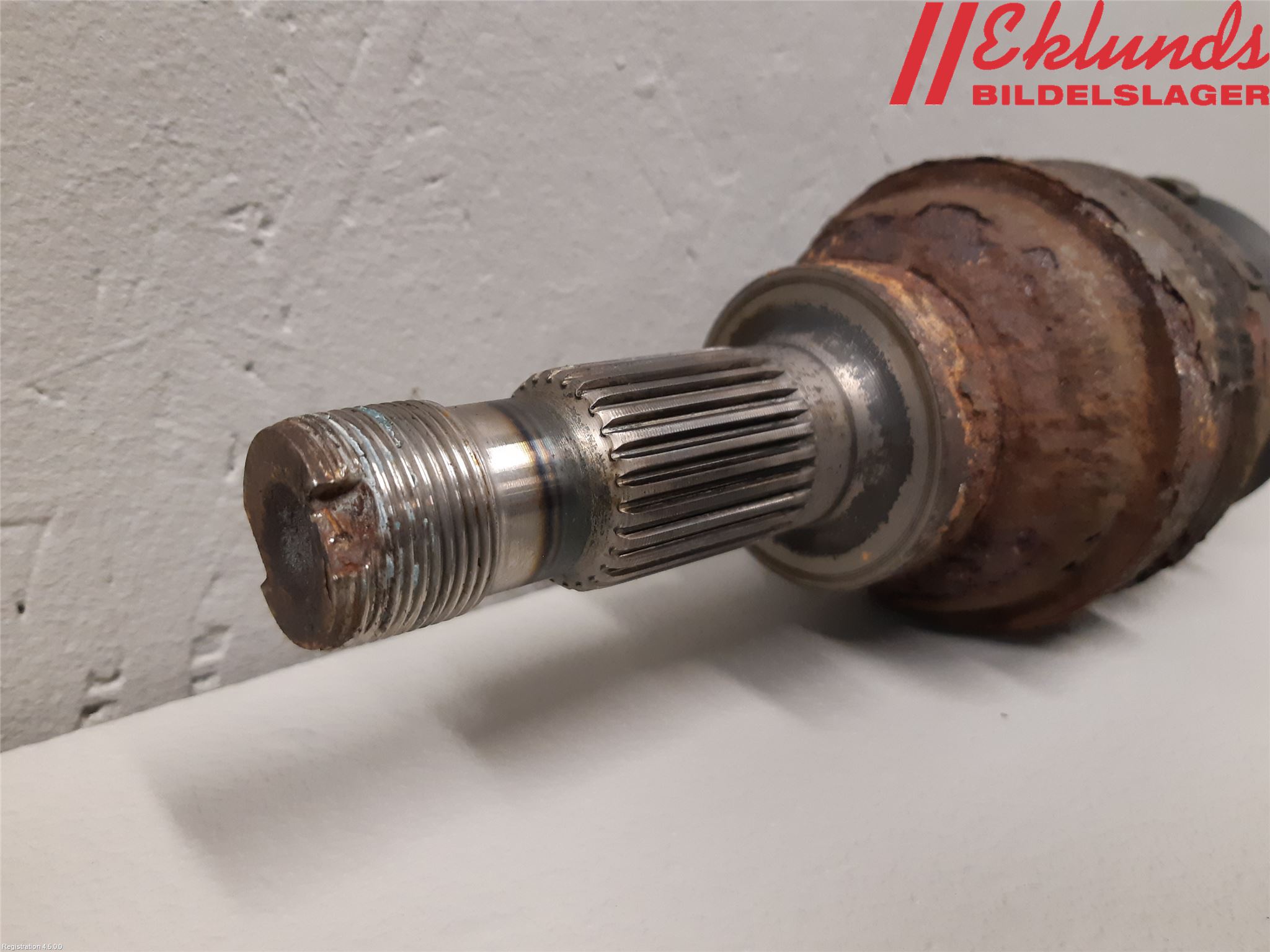 Mercedes-Benz MB CLA-KLASS (C117/X117) 13-19 Drivaxel Bak Vänster