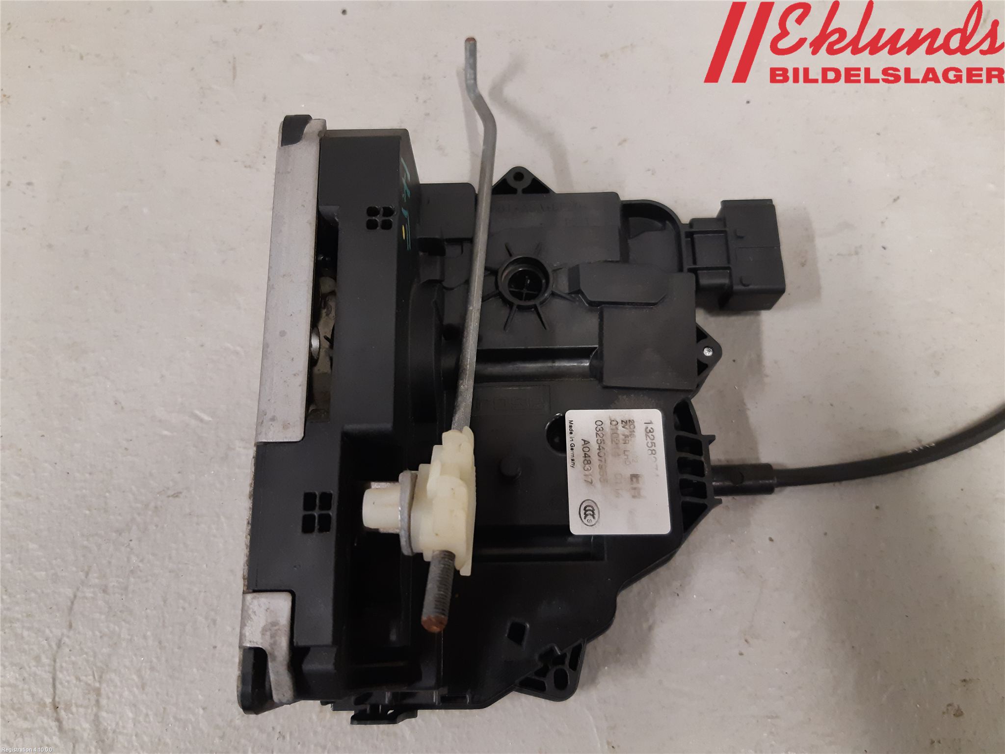 Opel CORSA D 07-14 Låskista-Dörrlås