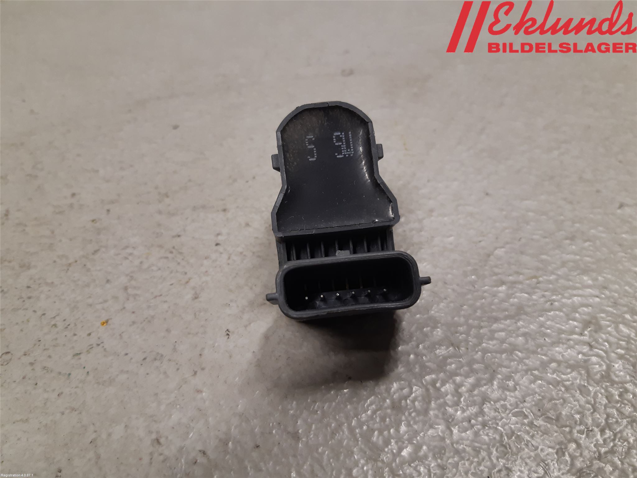 Kia SORENTO 15-20 Parkeringshjälp Frontsensor