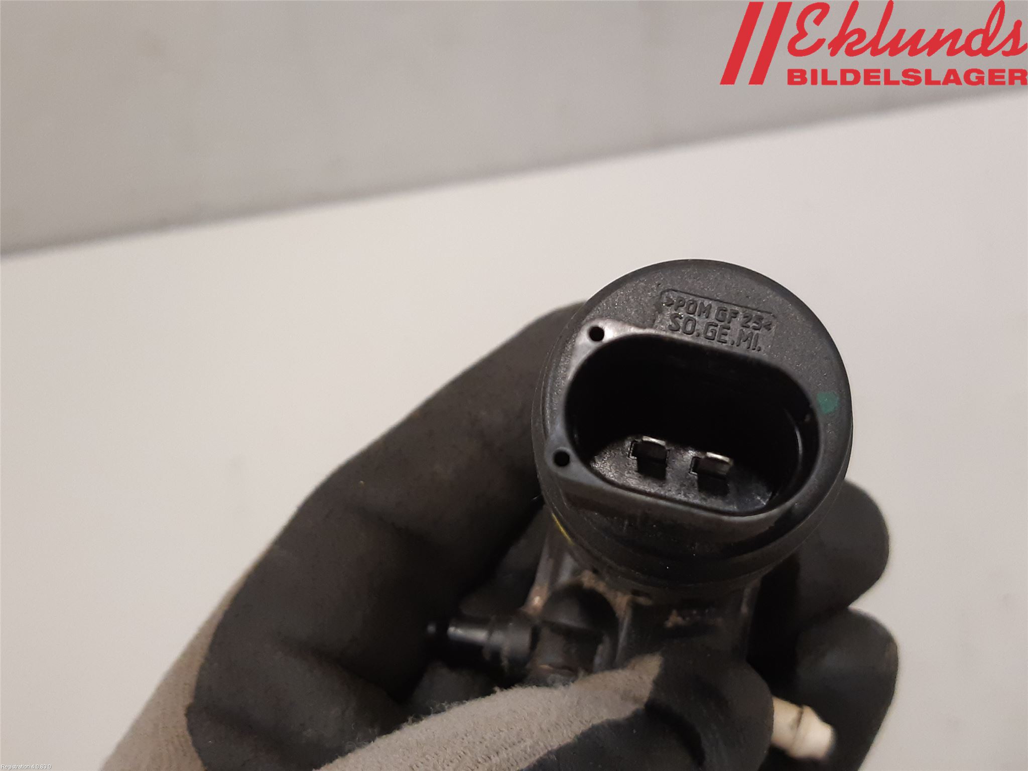 Volkswagen VW SHARAN 11- Spolarpump Vindruta