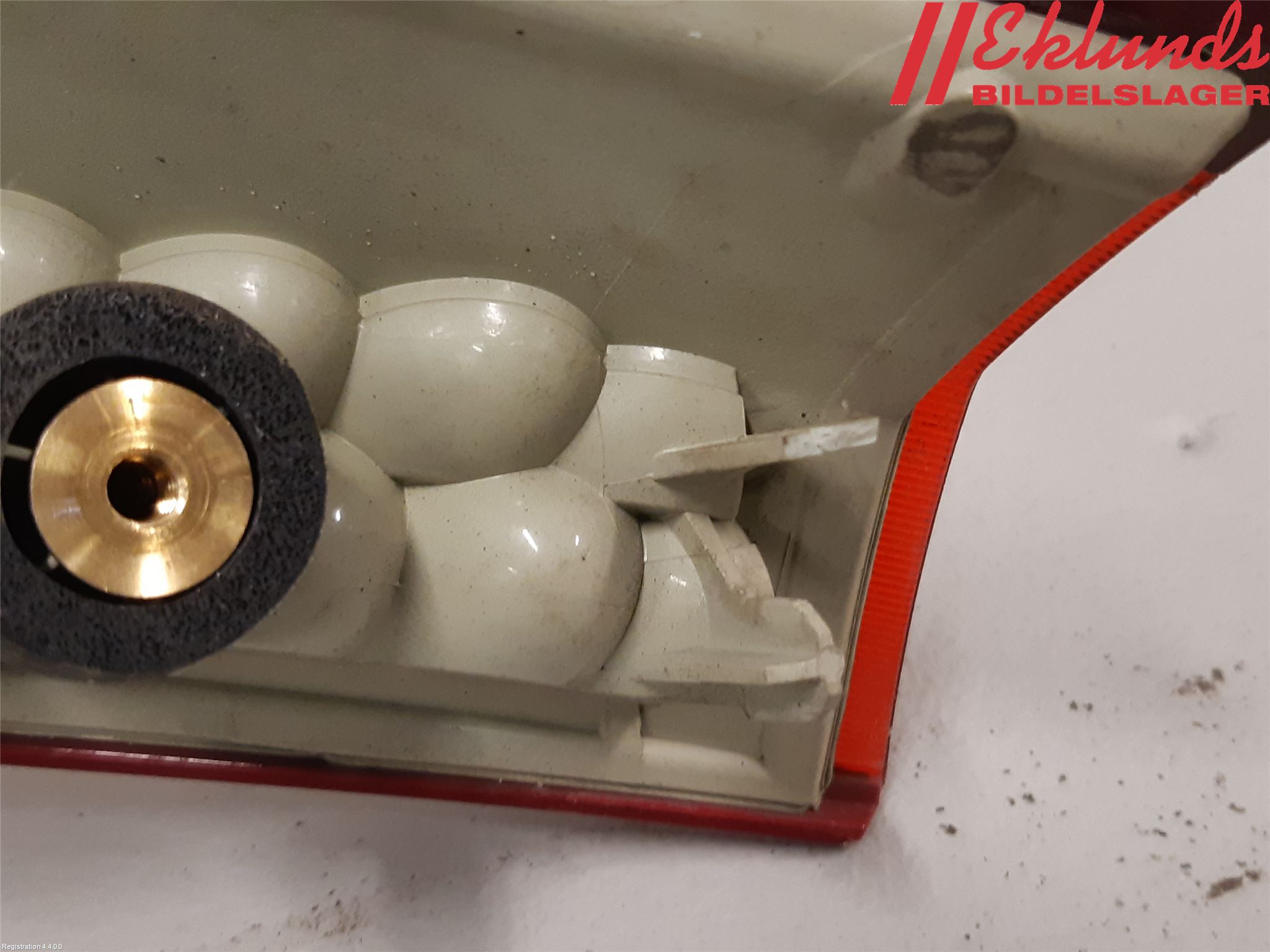 Volvo V70 08-13 Bakljus Lucka Hö