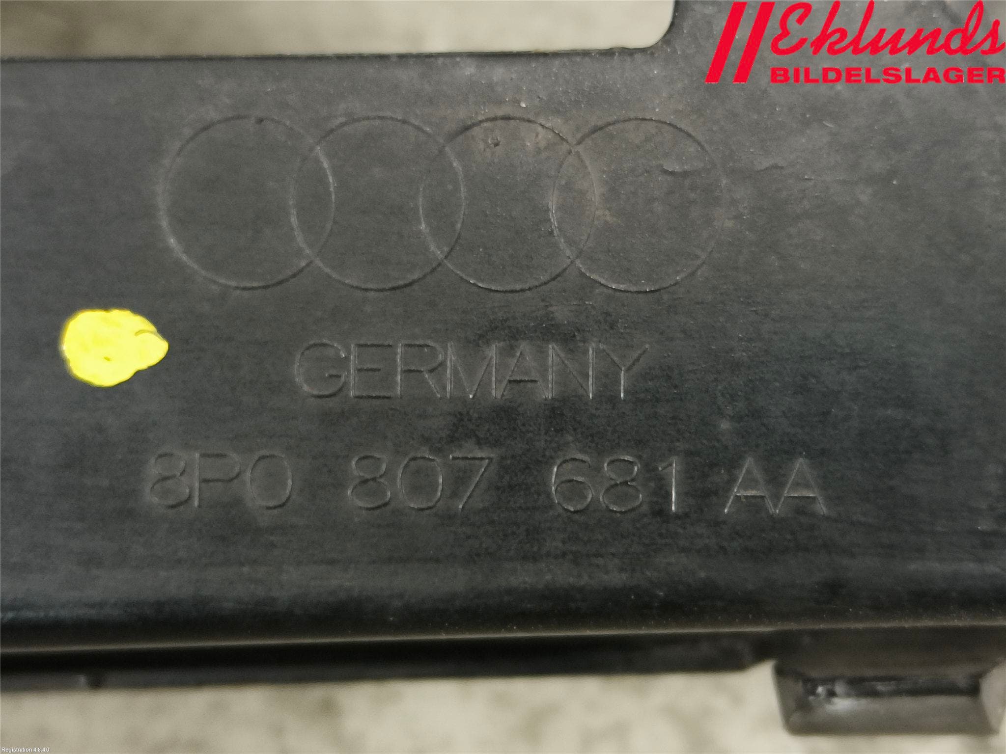 Audi A3/S3 05-13 Dimljussarg Fram