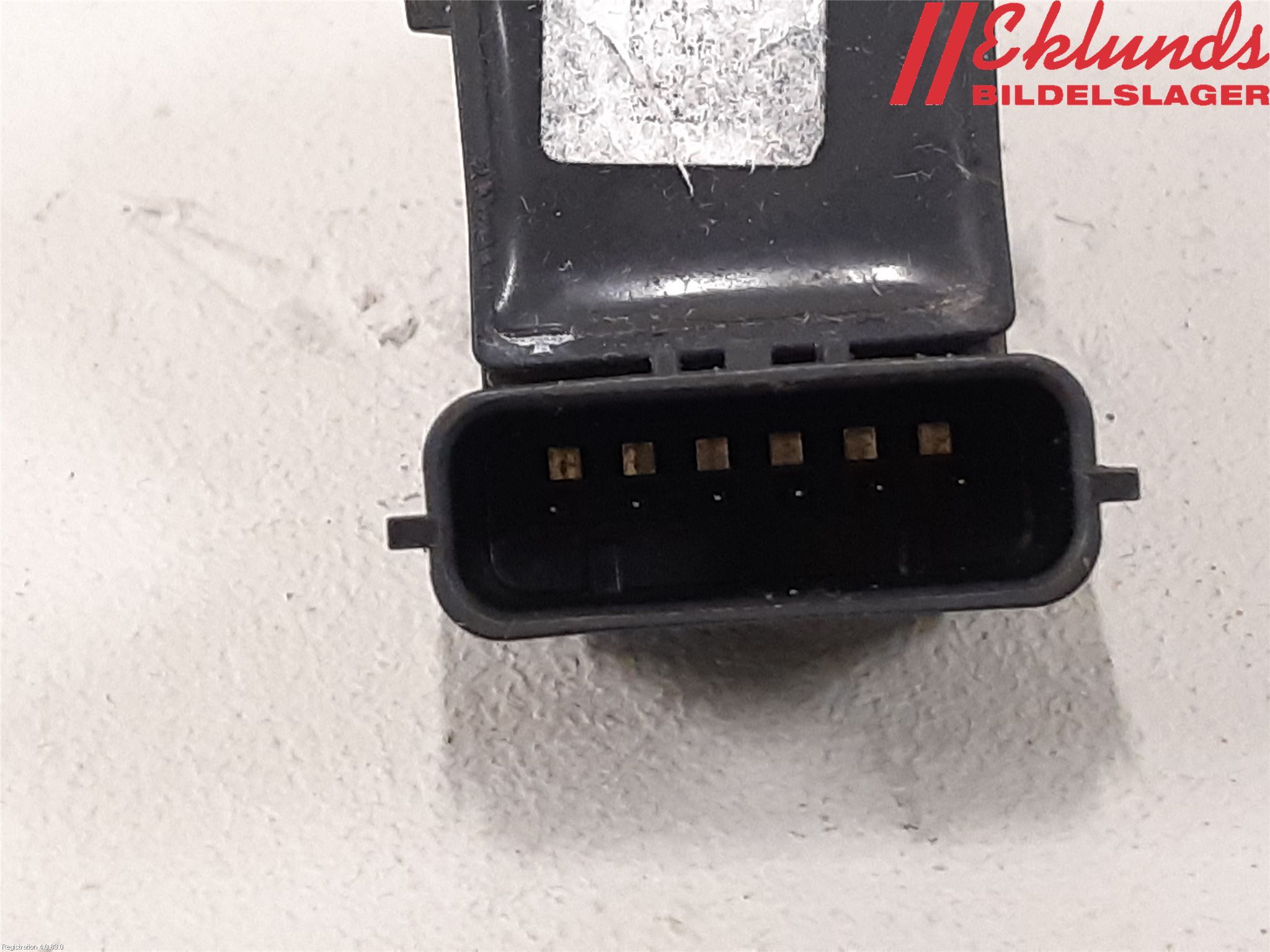 Kia OPTIMA 16-20 Parkeringshjälp Frontsensor