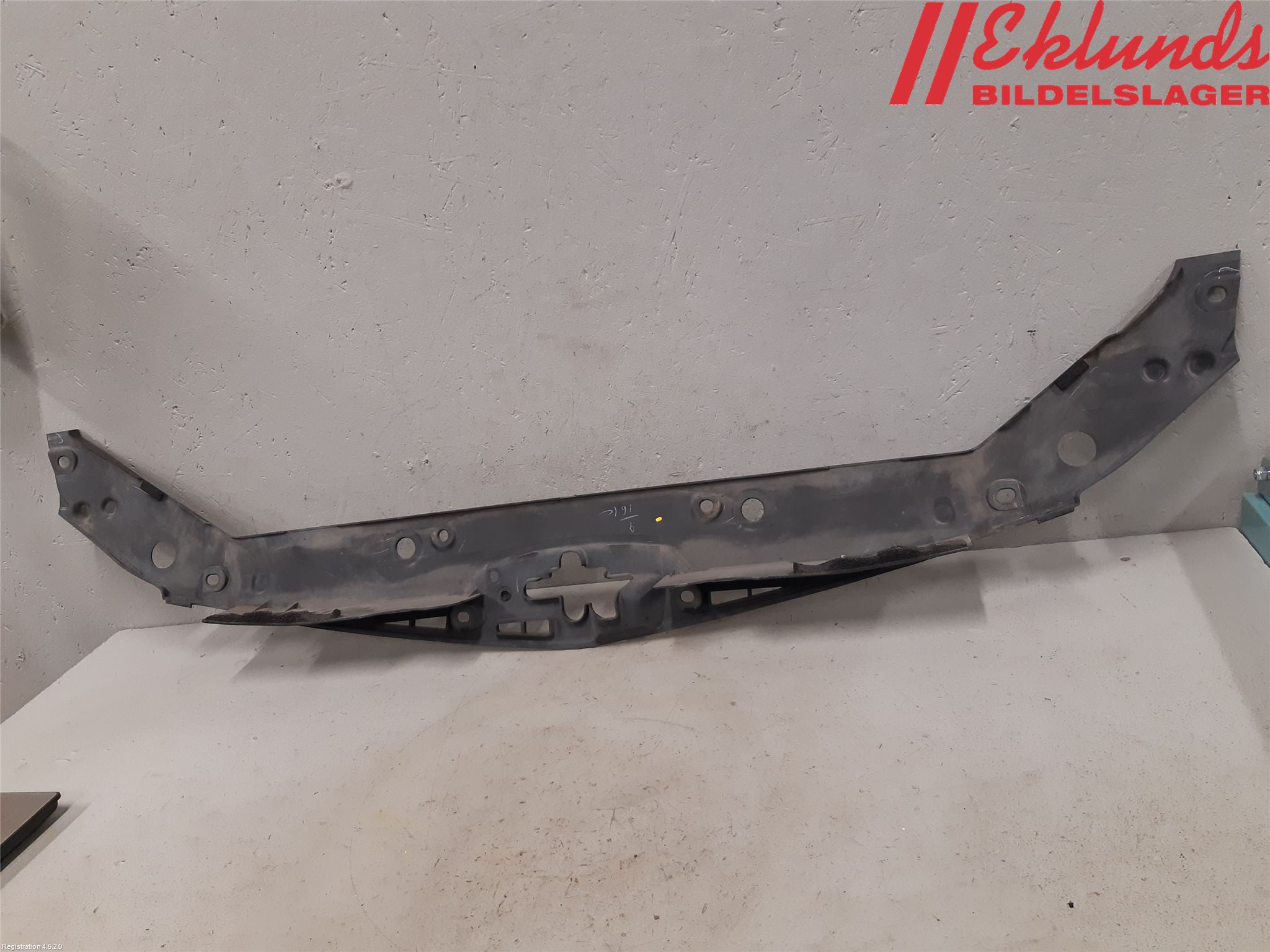 Honda ACCORD    08- Täckplast Front