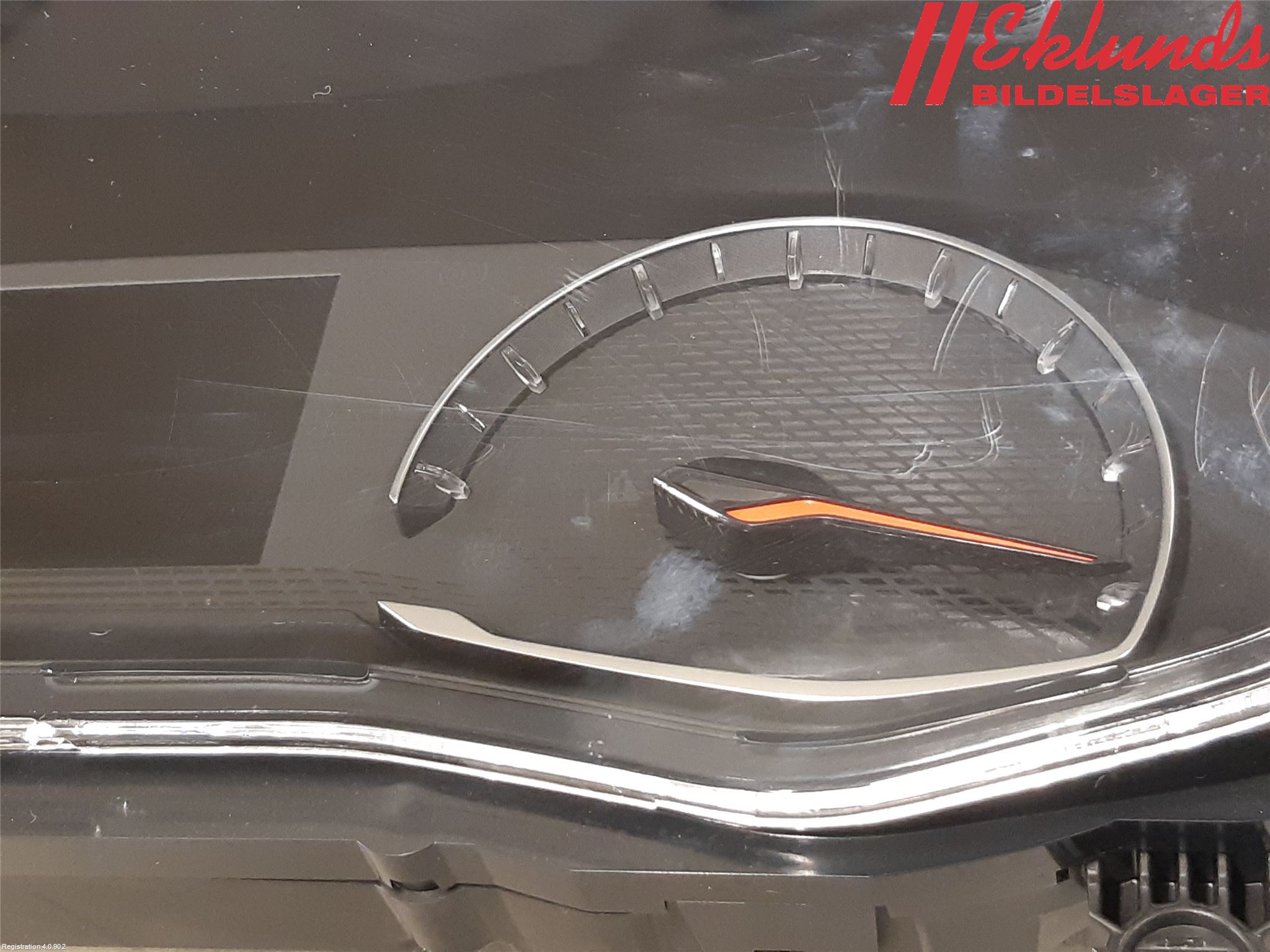 Peugeot 2008/E-2008 20- Instrument Komb