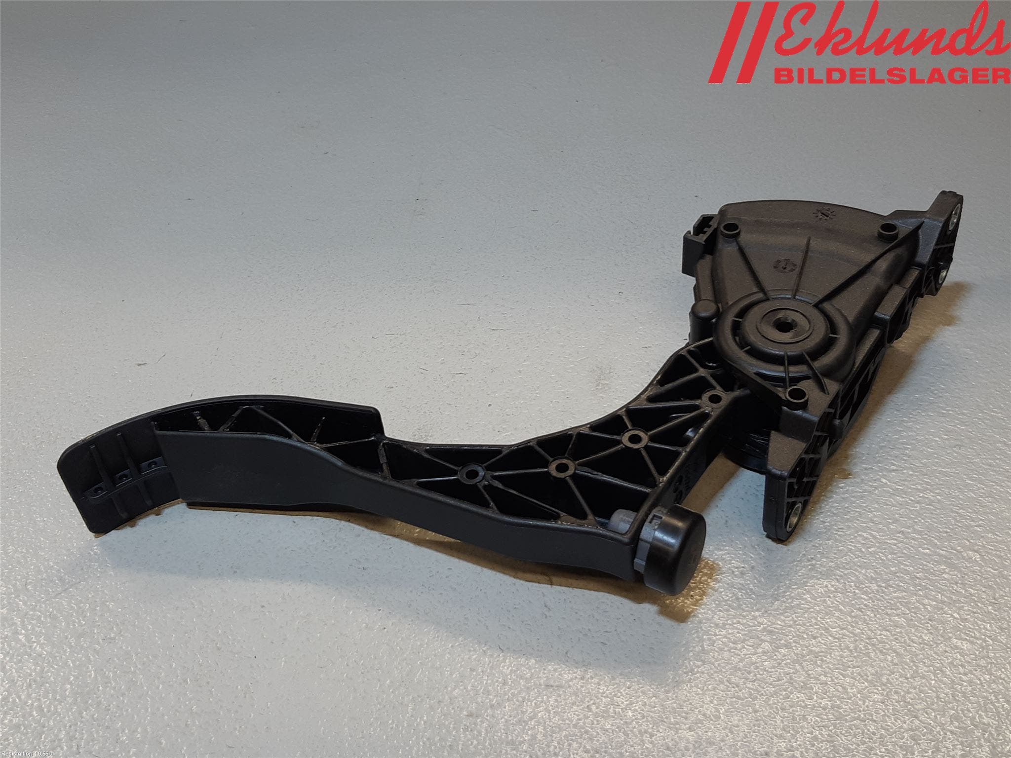 Volkswagen VW AMAROK 2H 10-22 Gaspedal