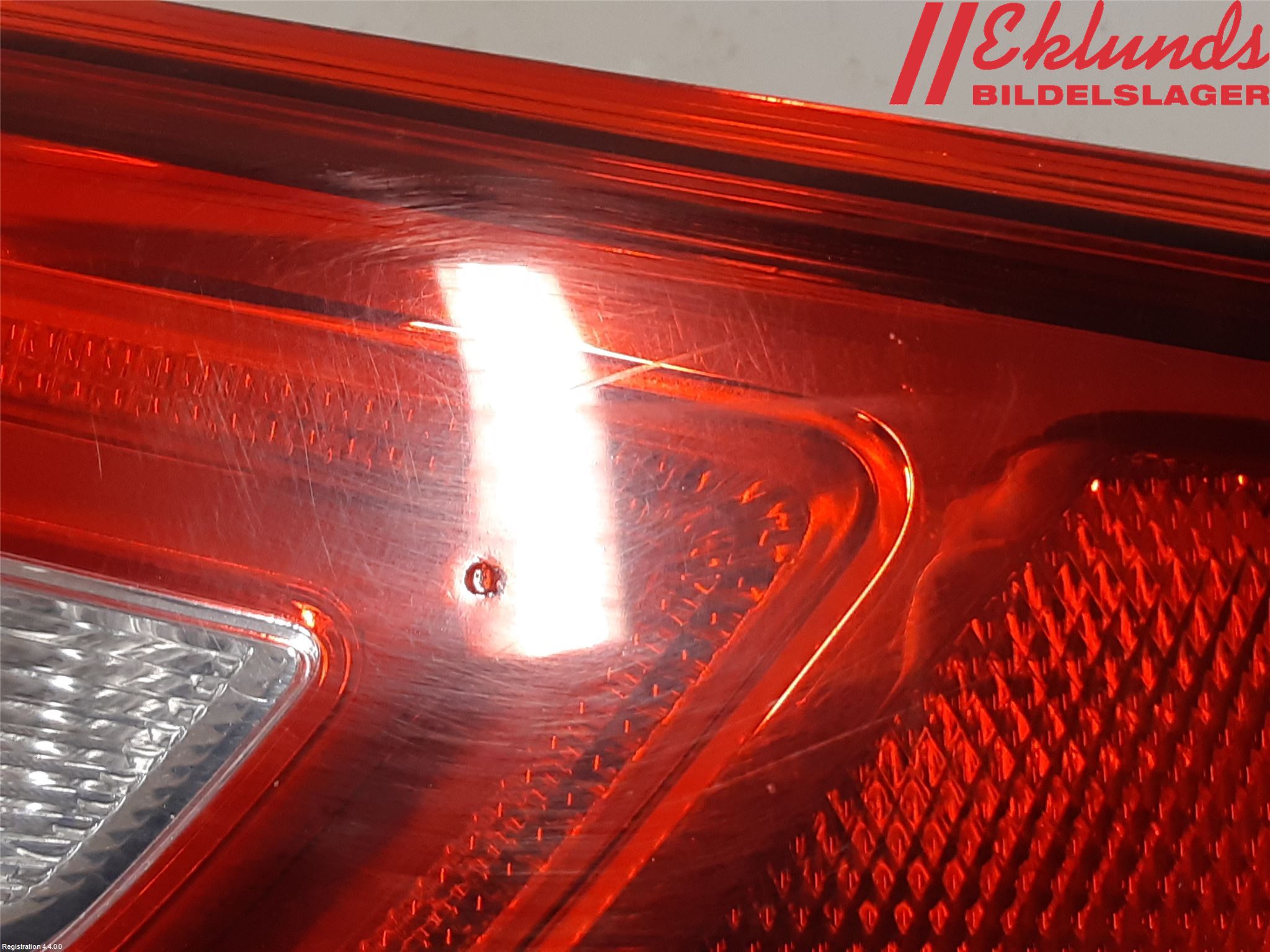 Nissan QASHQAI 14-17 Bakljus Lucka Vä