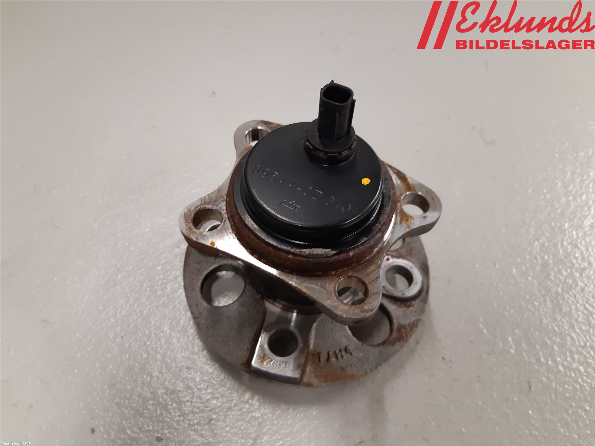 Toyota YARIS XP130 15-20 Nav Bak