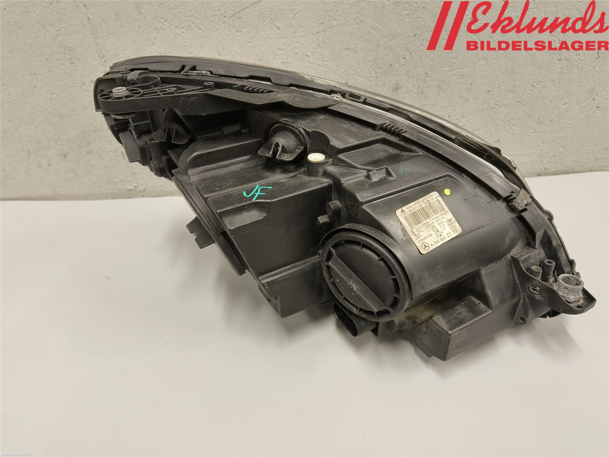 Mercedes-Benz MB C-KLASS (W204) 07-15 Strålkastare Vänster