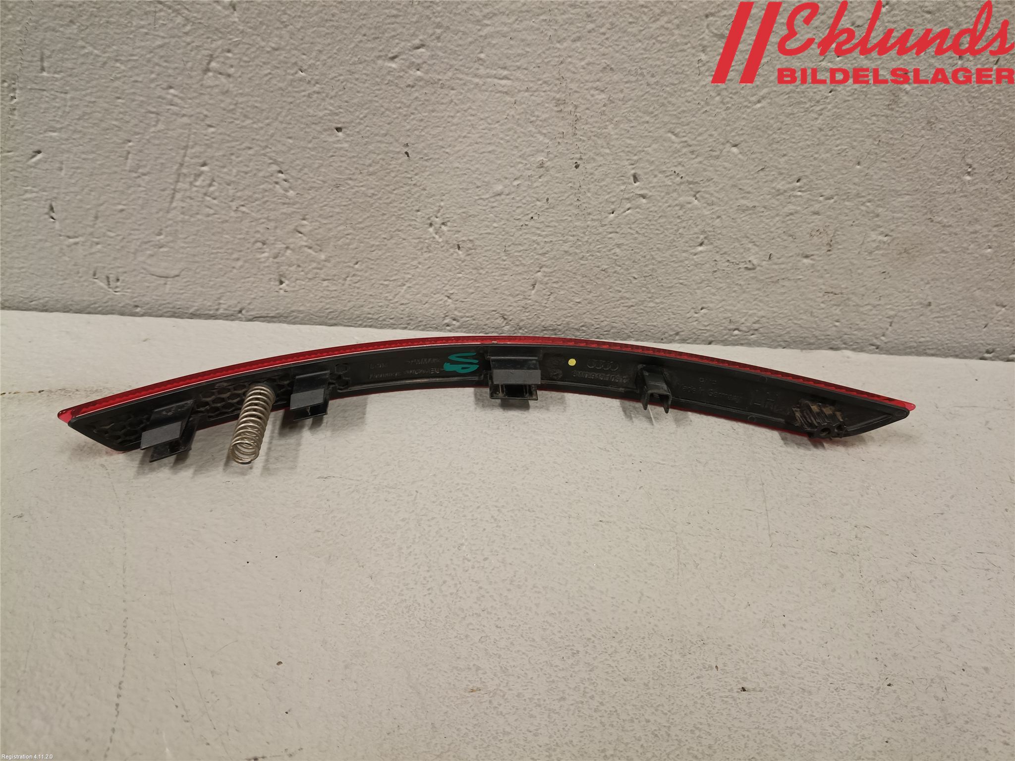 Audi A4/S4 B9 16-19 Dimljus/Reflex Bak