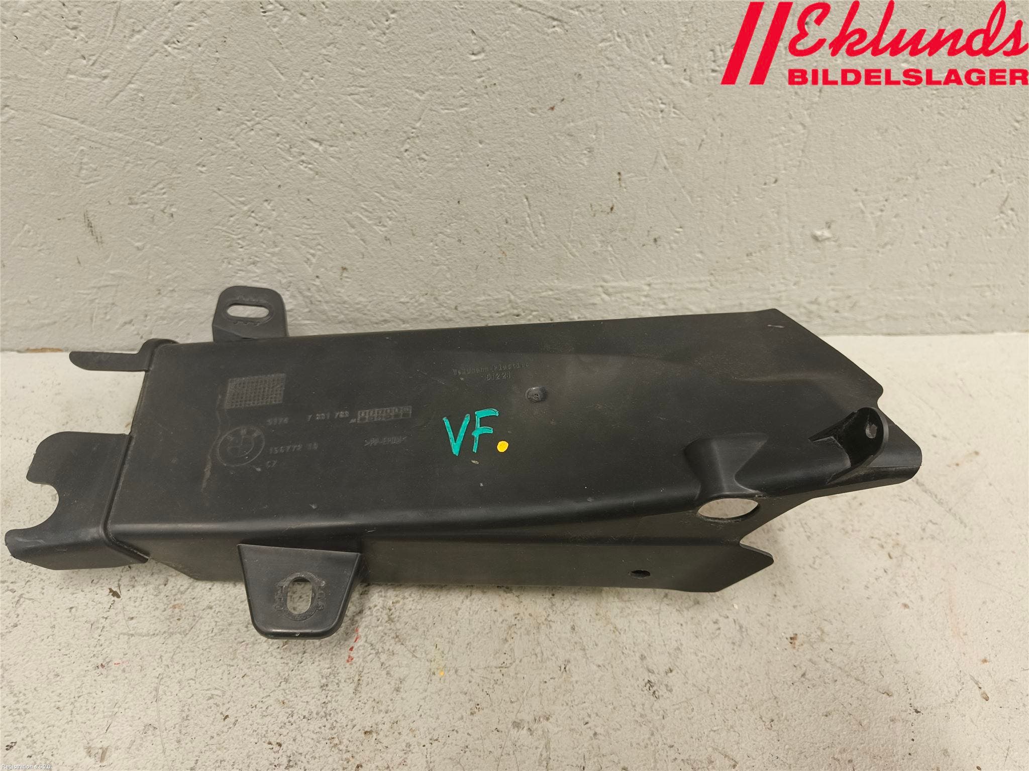 BMW 5 F10/F11/F18 09-17 Deflektor Plåt-Plast Kylning