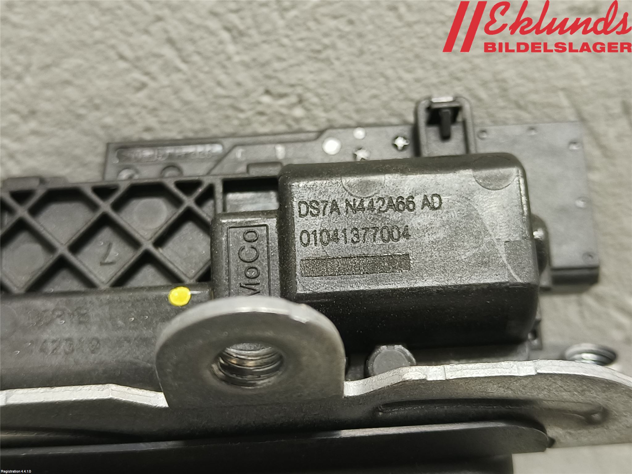 Ford FOCUS 19- Låskista Baklucka