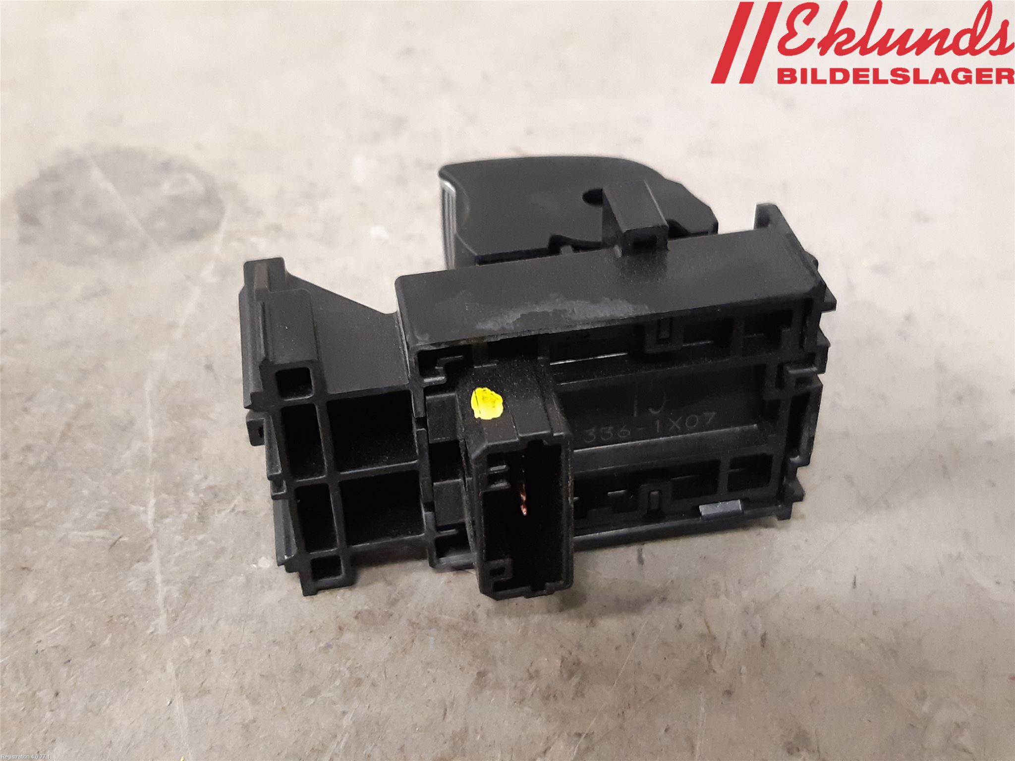 Toyota RAV4 19- Strömställare Elhiss