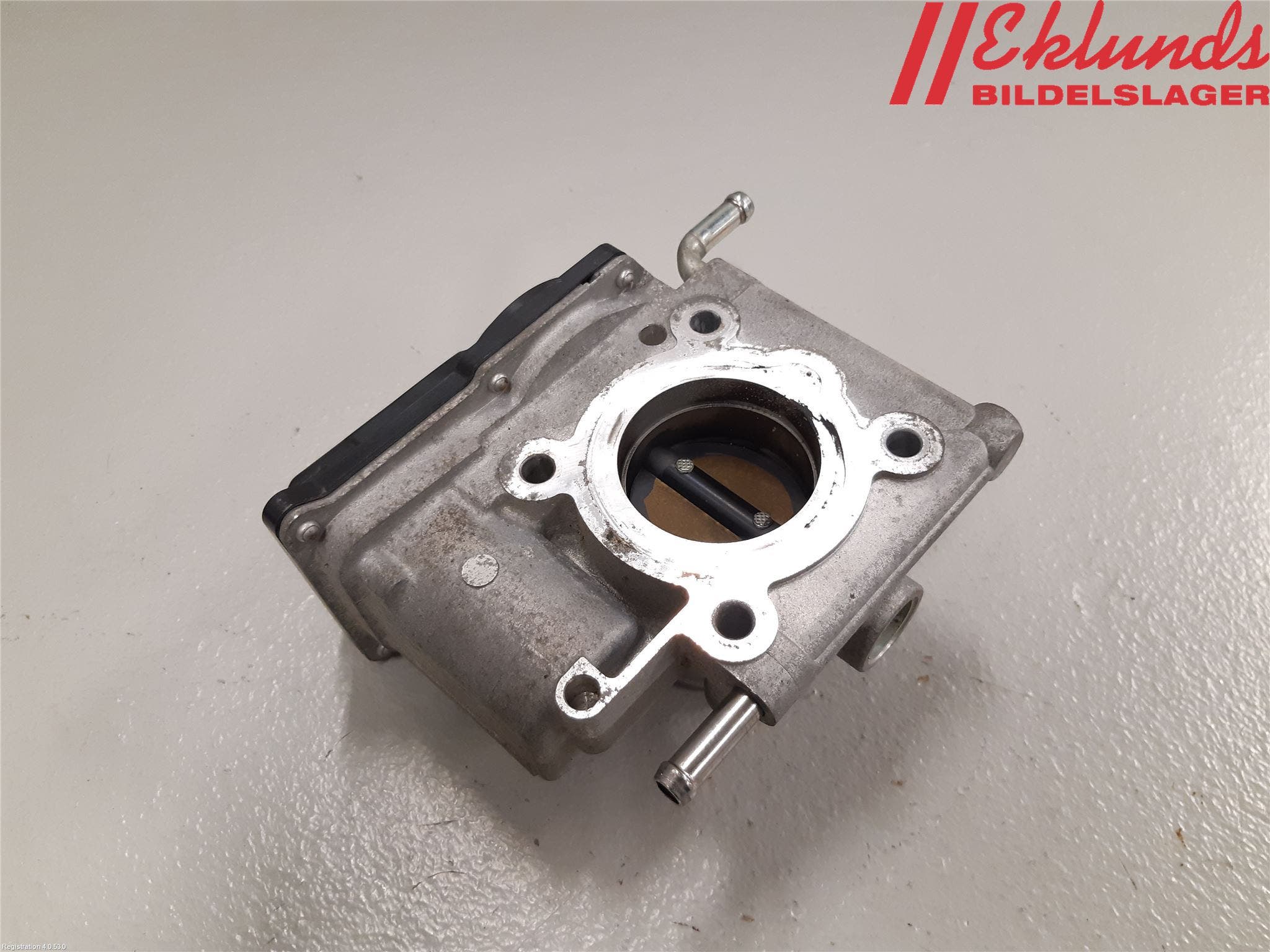 Mazda 2 (DE) 08-15 Injspjällhus