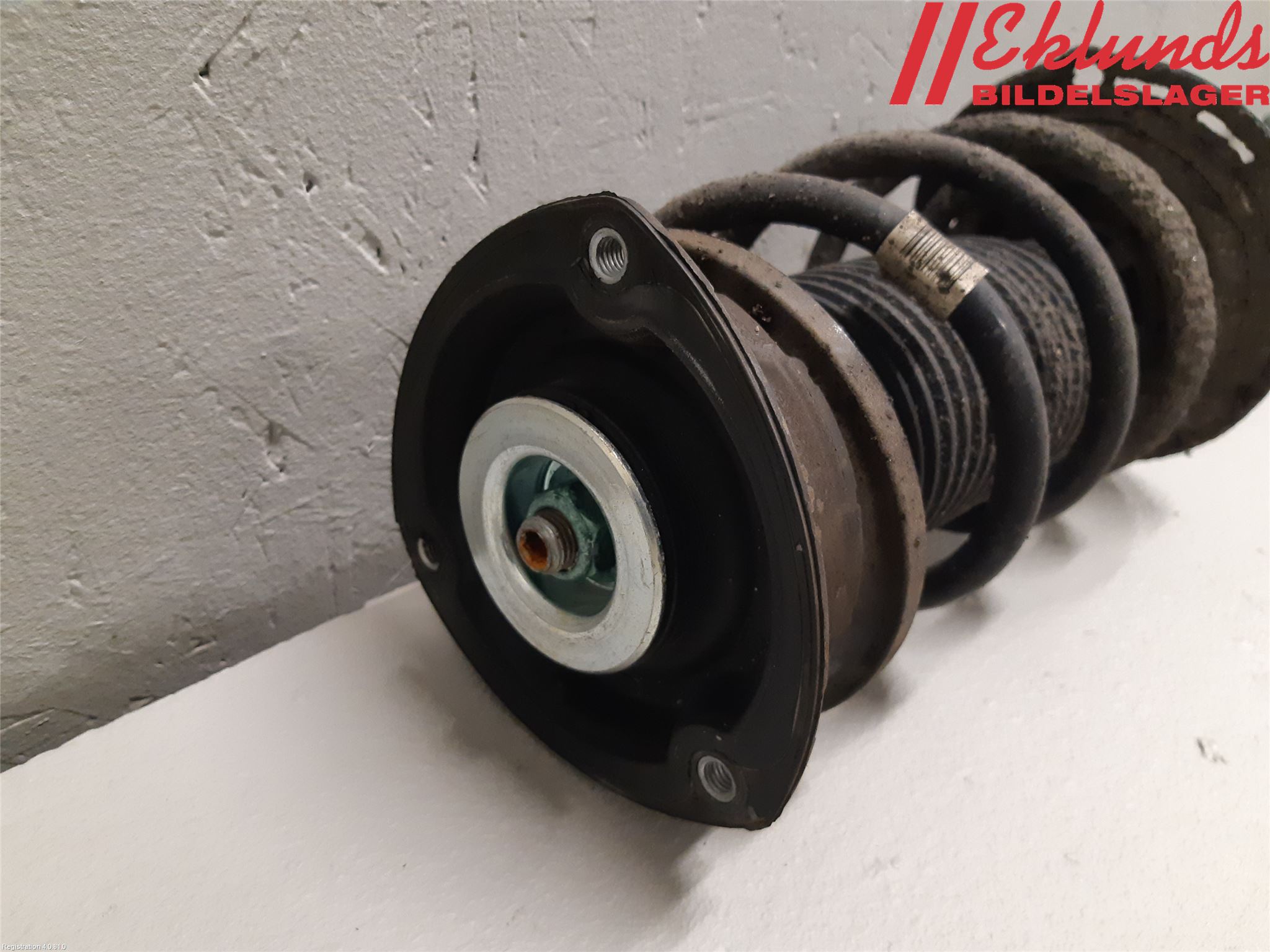 Volkswagen VW GOLF / E-GOLF VII 13-20 Fjäderben Fram Höger