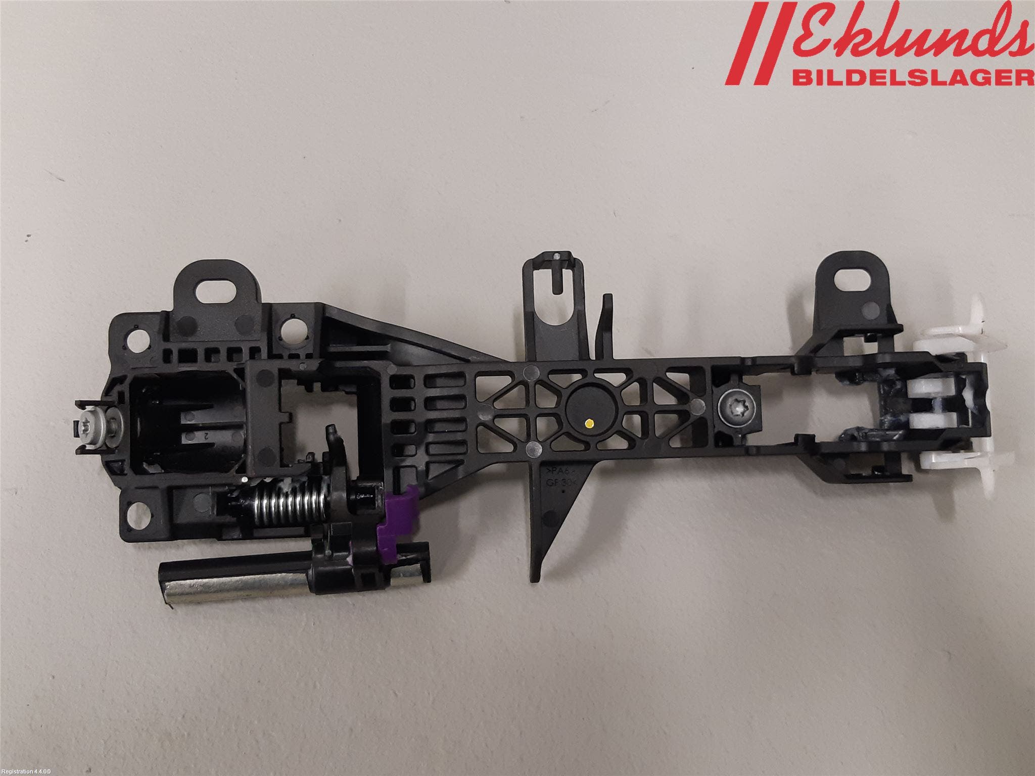 Toyota YARIS XP21 20- Dörrhandtag Yttre Hö