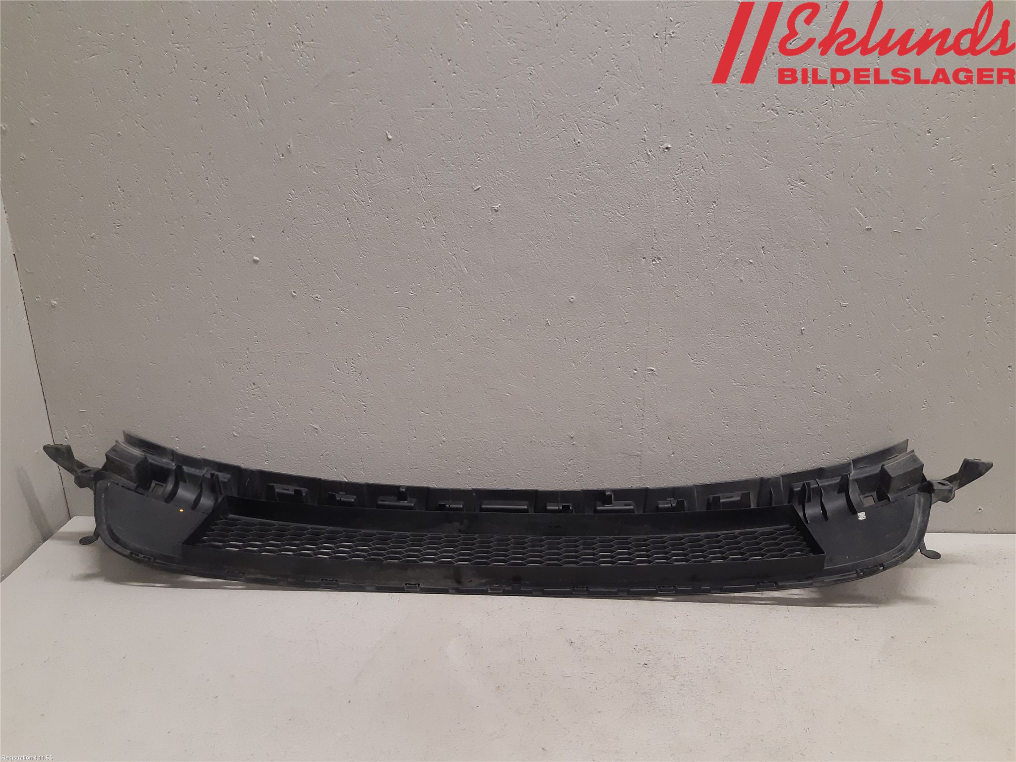 Renault TRAFIC/E-TECH 15- Stöt Utfyllnad-List-Grill