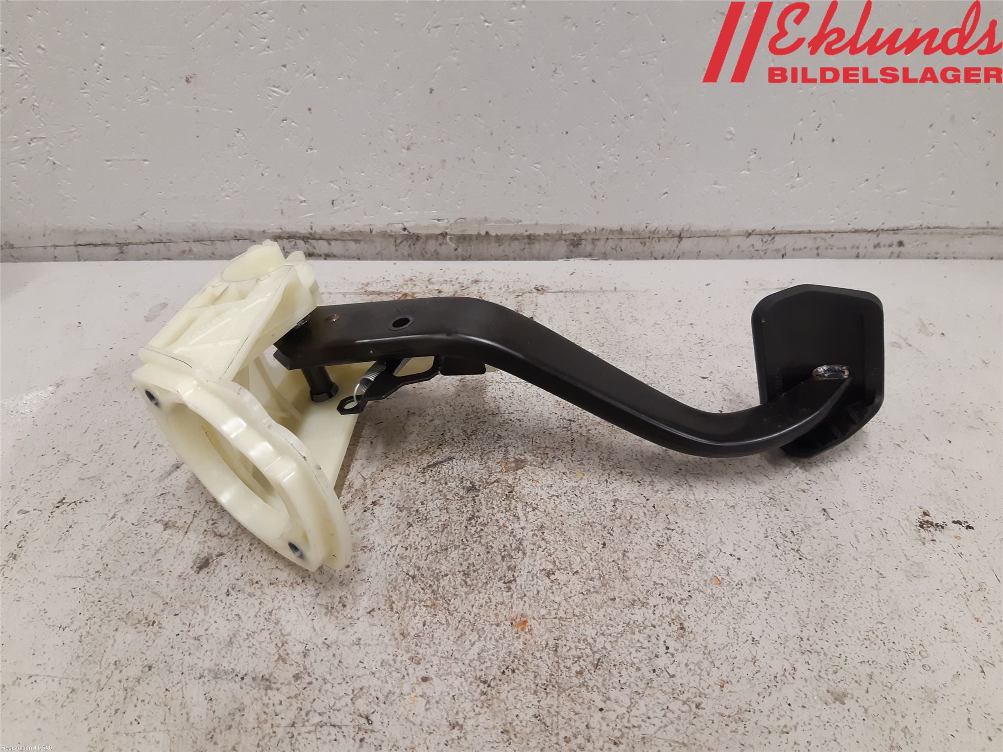 BMW 4 F32/F33/F82/F83 13-20 Pedal Gas-Broms-Koppling