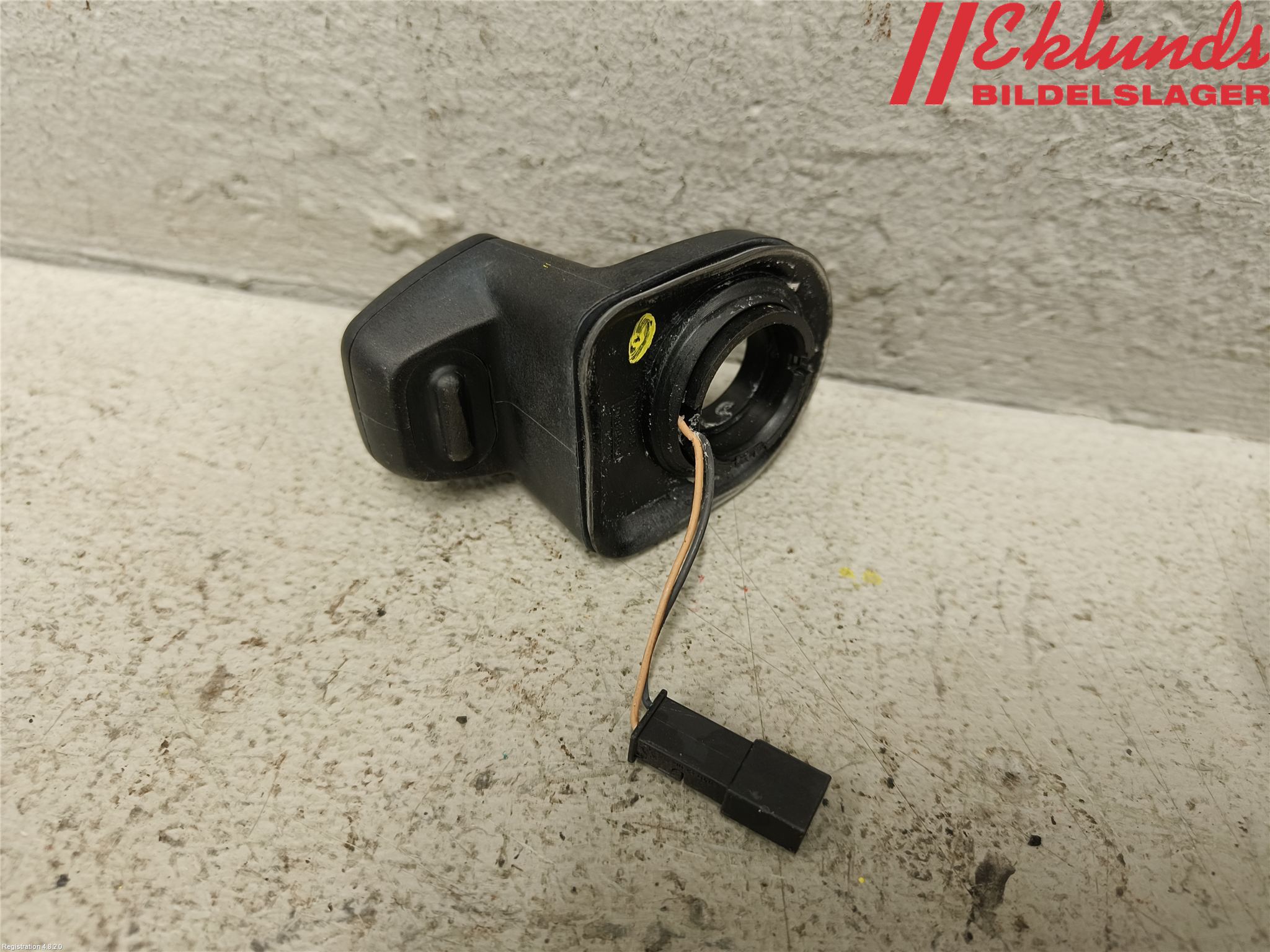 BMW 5 G30/G31/F90 17-23 Strömställare Baklucka