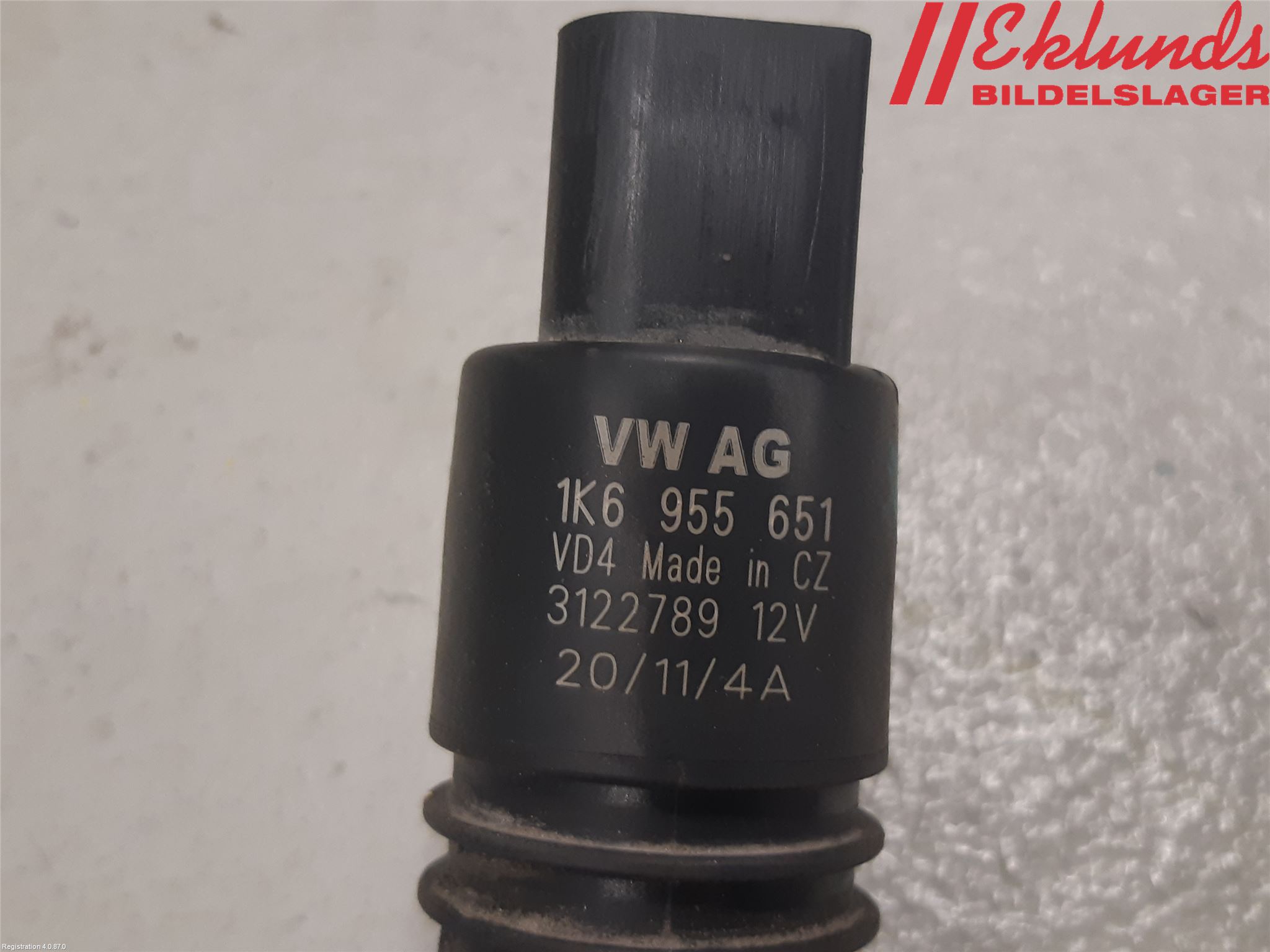 Volkswagen VW PASSAT 11-14 Spolarpump Vindruta