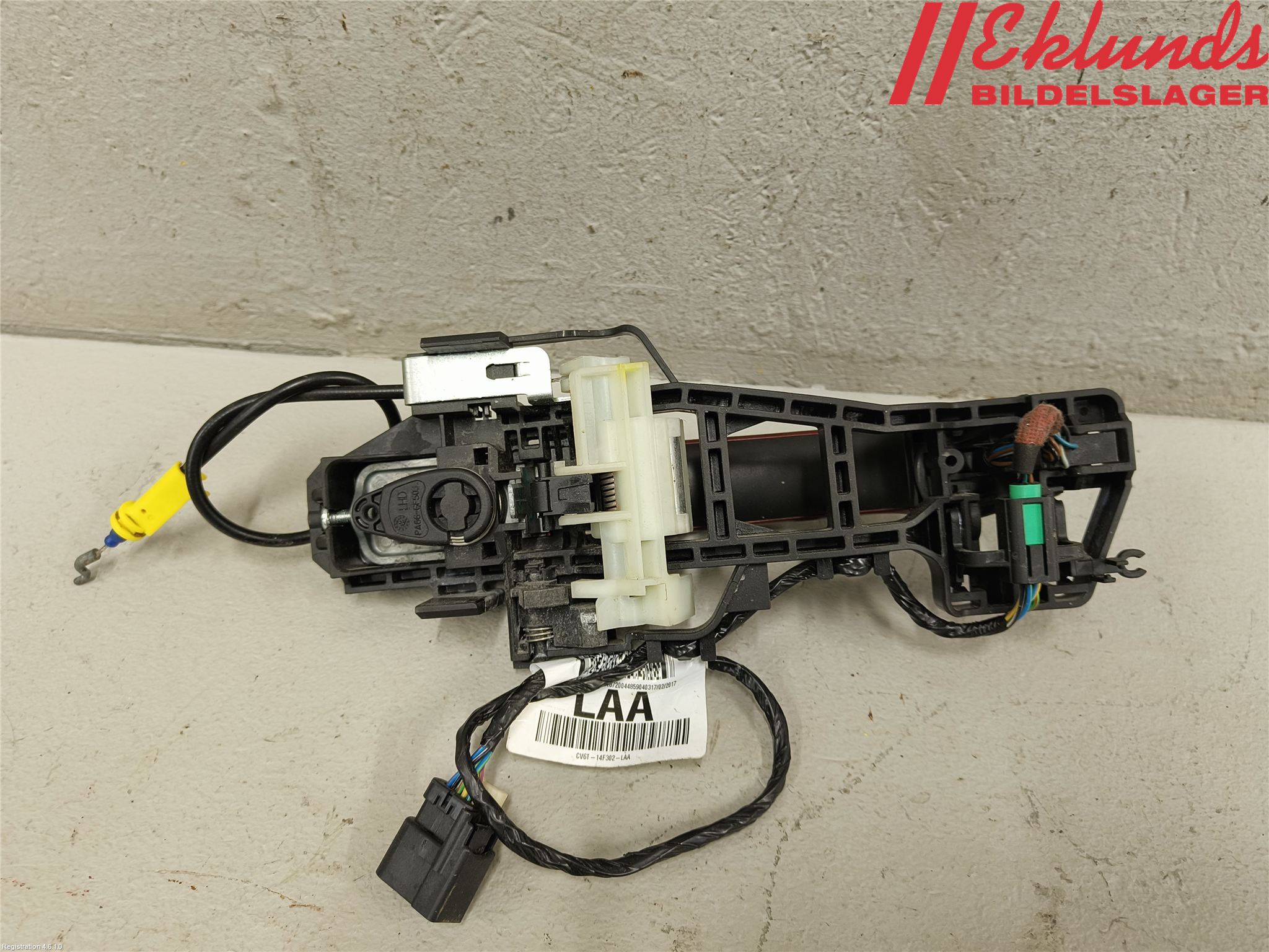 Ford KUGA 17-19 Dörrhandtag Yttre Vä