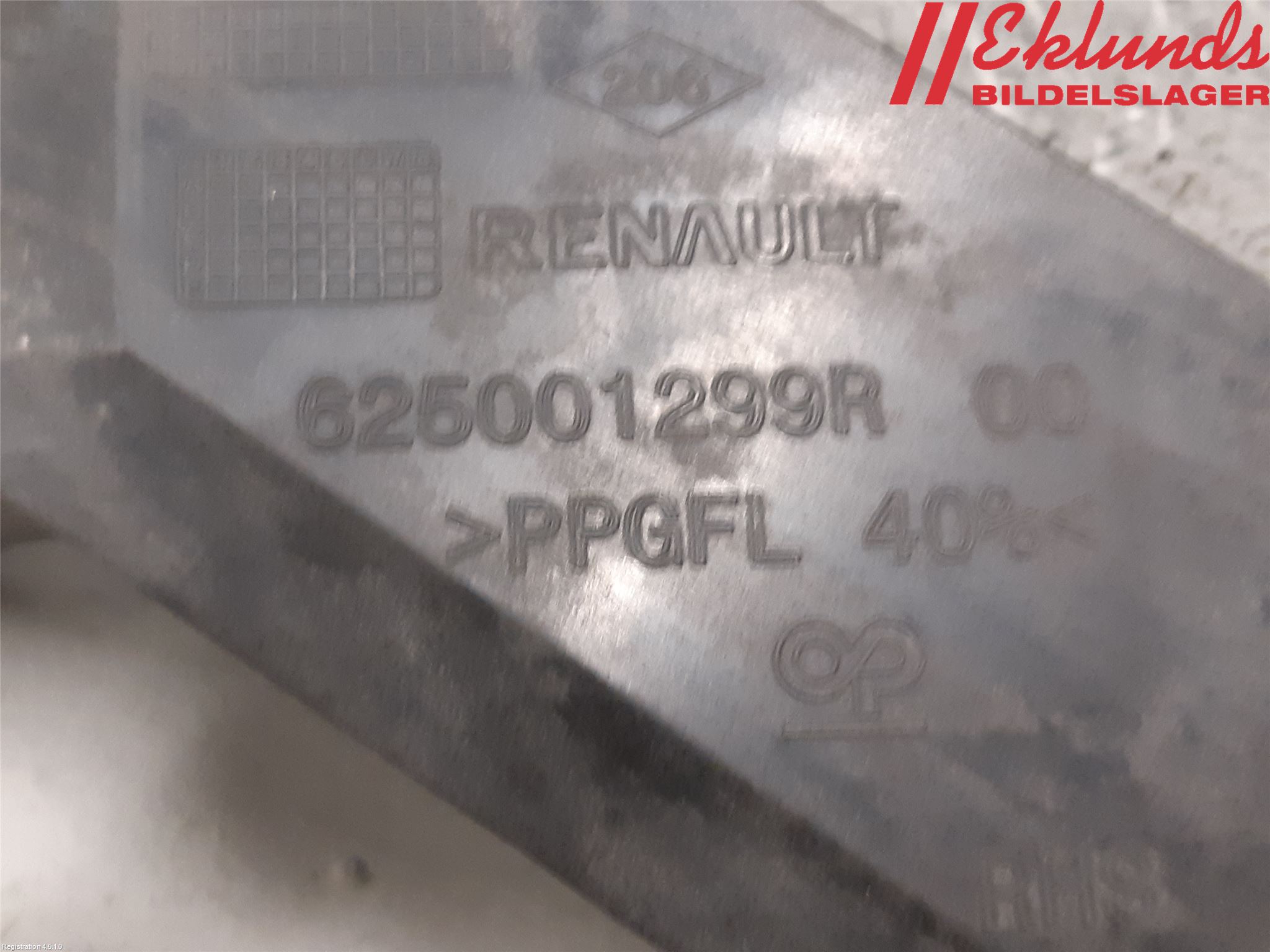 Renault TRAFIC/E-TECH 15- Frontplåt