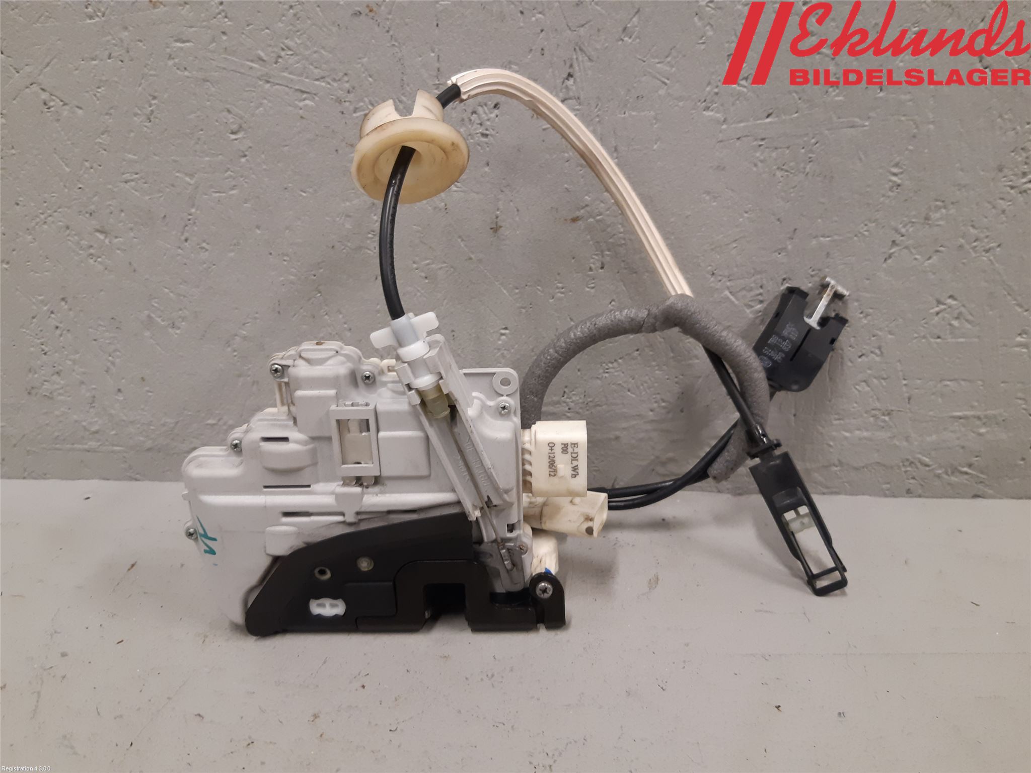 Volkswagen VW TOUAREG 7P 11-18 Låskista-Dörrlås