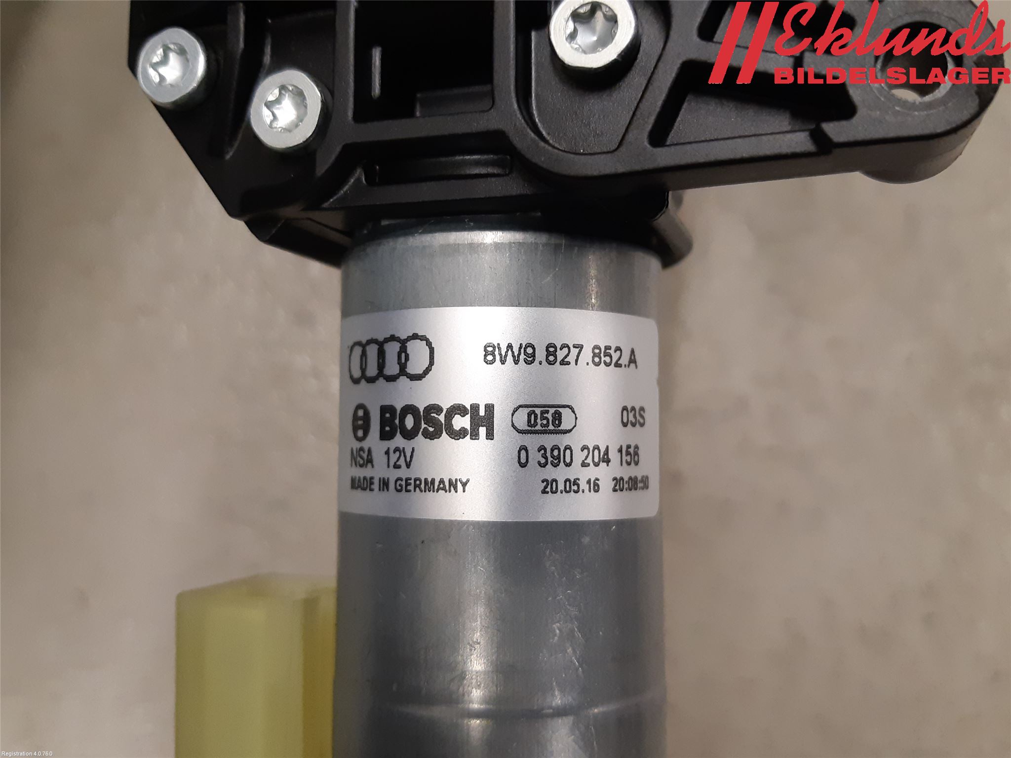 Audi A4/S4 B9 16-19 Bakluckeöppnare Automatisk