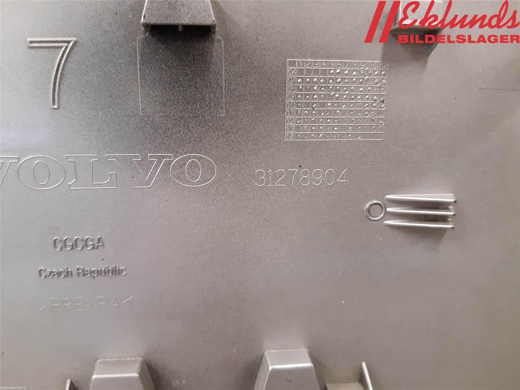 Volvo V70 14-16 Tanklucka