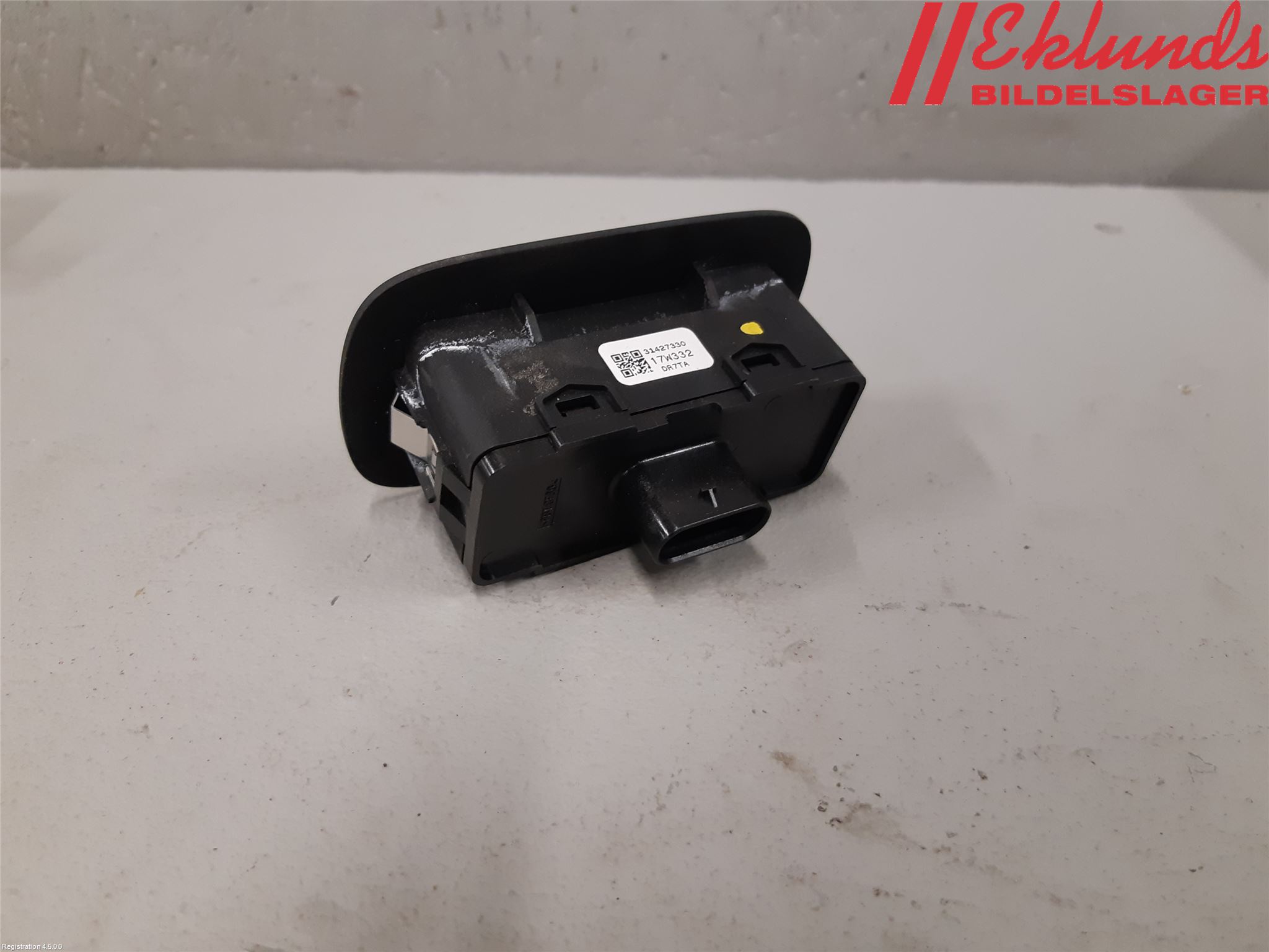 Volvo S90 17->> Strömställare Baklucka