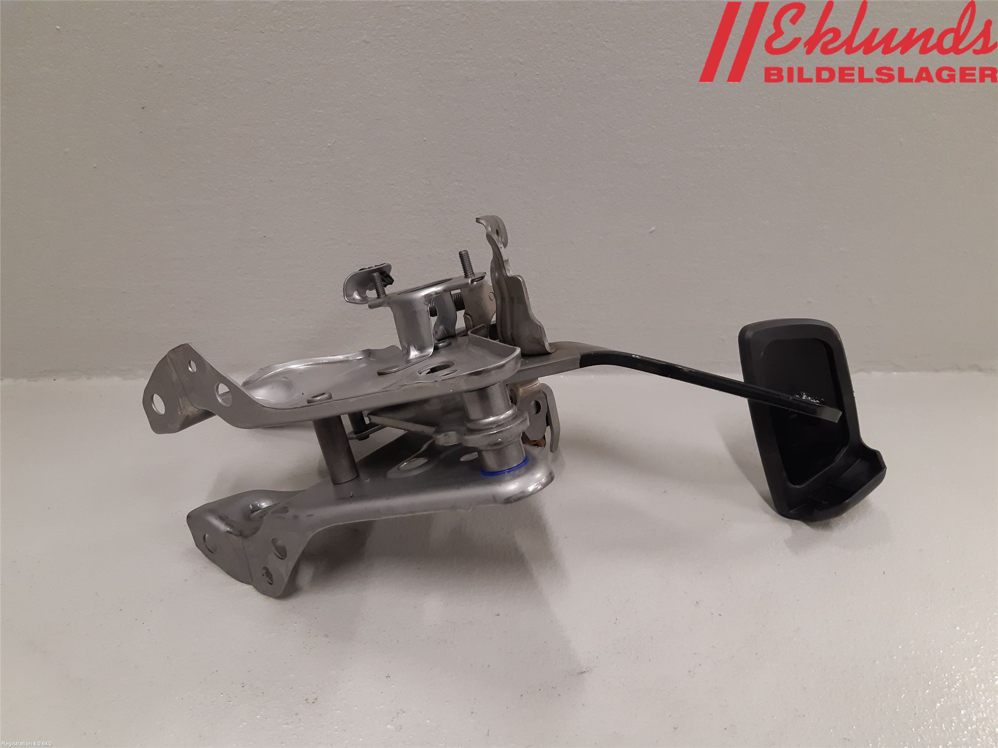 Toyota RAV4 19- Bromspedal