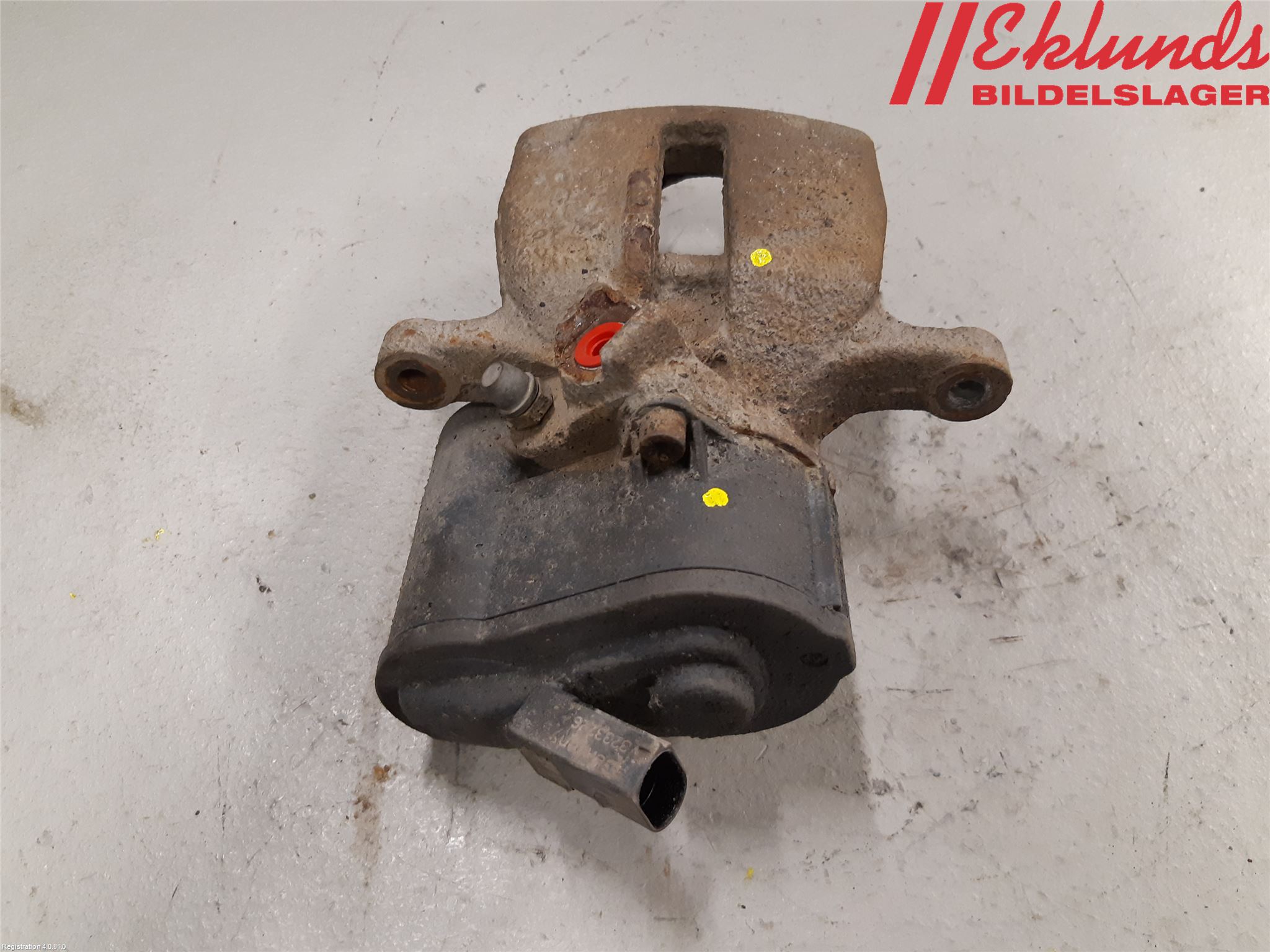 Volkswagen VW PASSAT 11-14 Bromsok Bak Höger