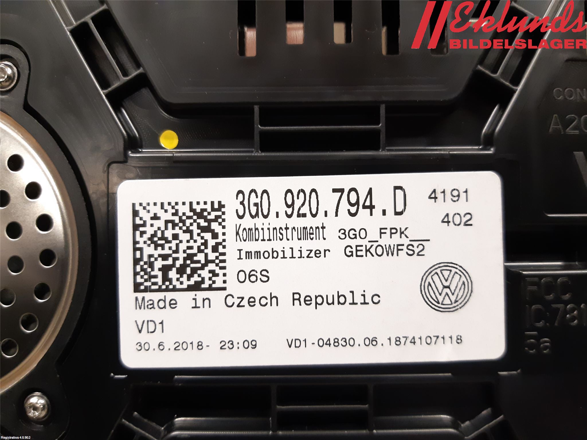 Volkswagen VW PASSAT 15-19 Instrument Komb