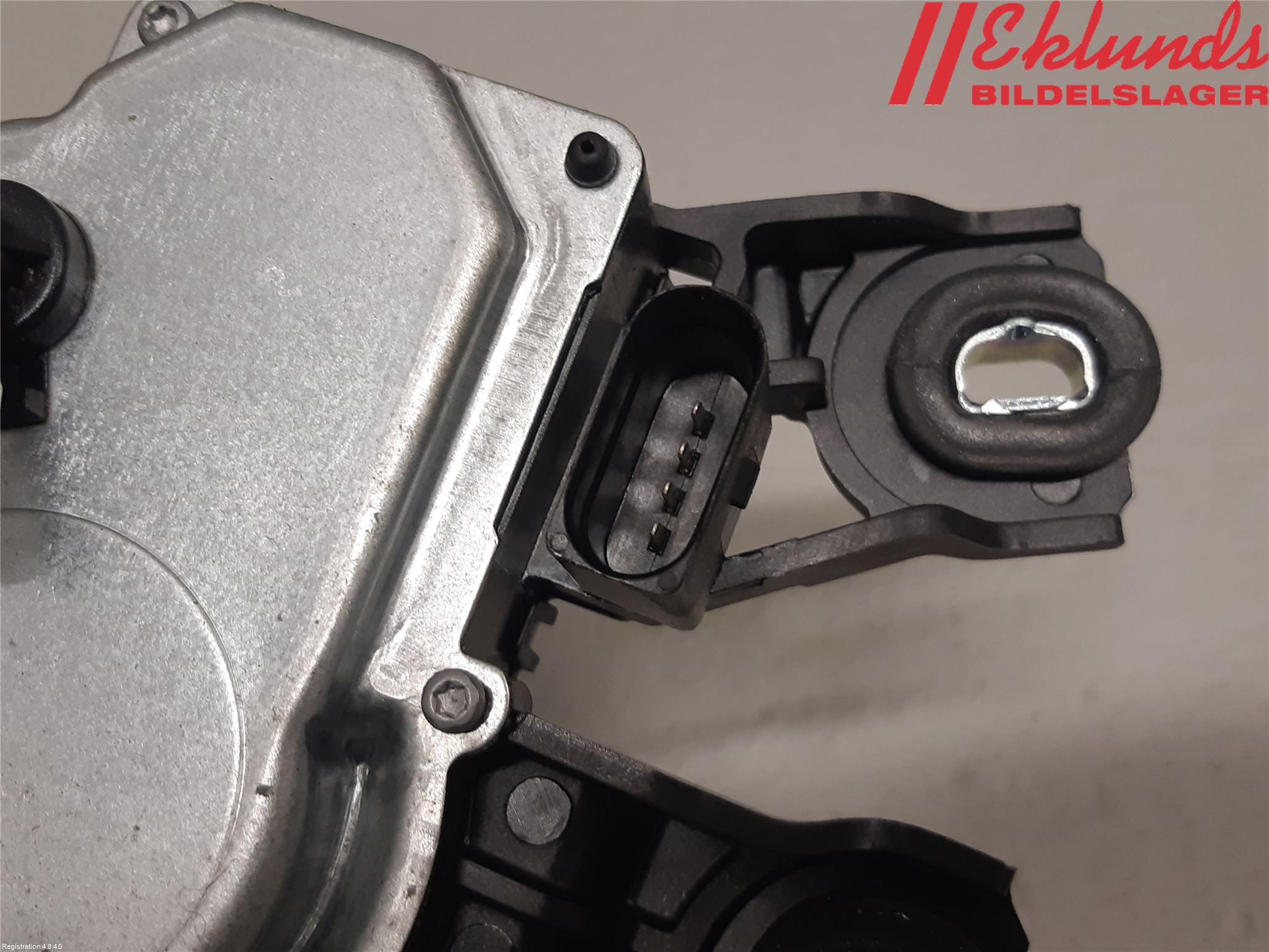 Volkswagen VW PASSAT 11-14 Torkarmotor Baklucka