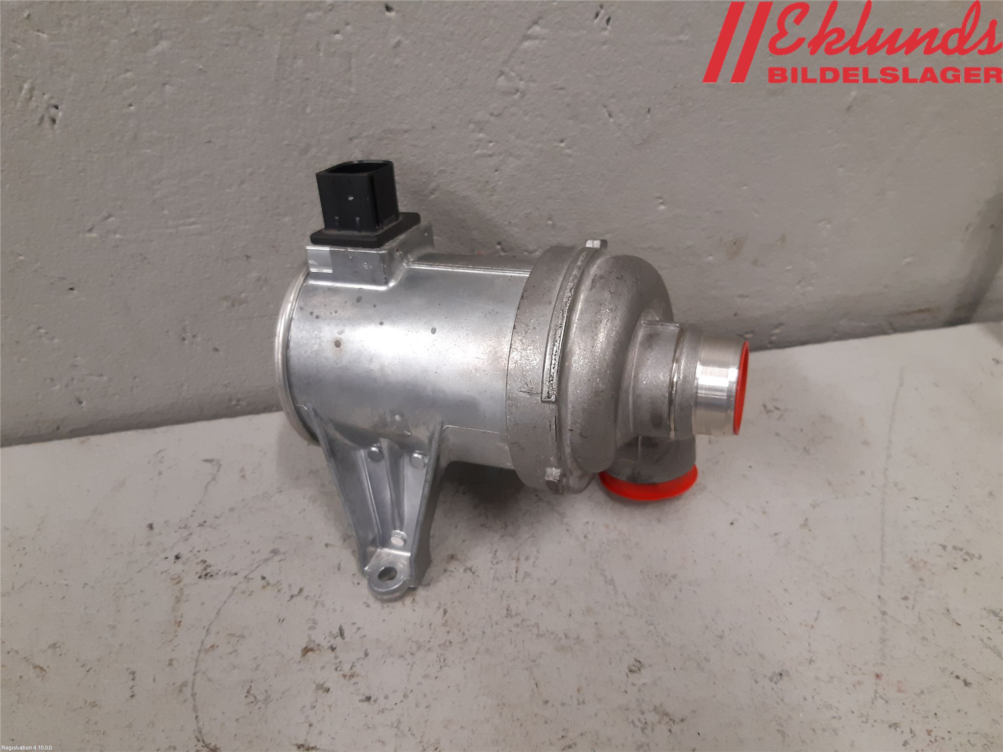 Volvo XC60 18- Vattenpump