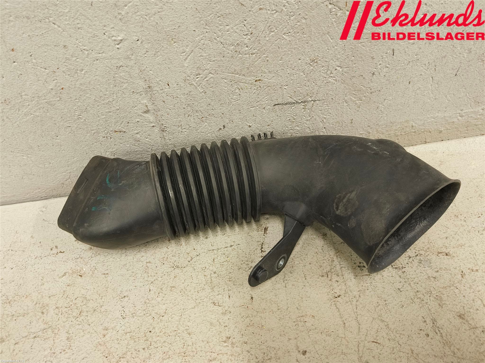 BMW 5 E60/61 Sed/Tou 02-10 Injgummibälg-Slang