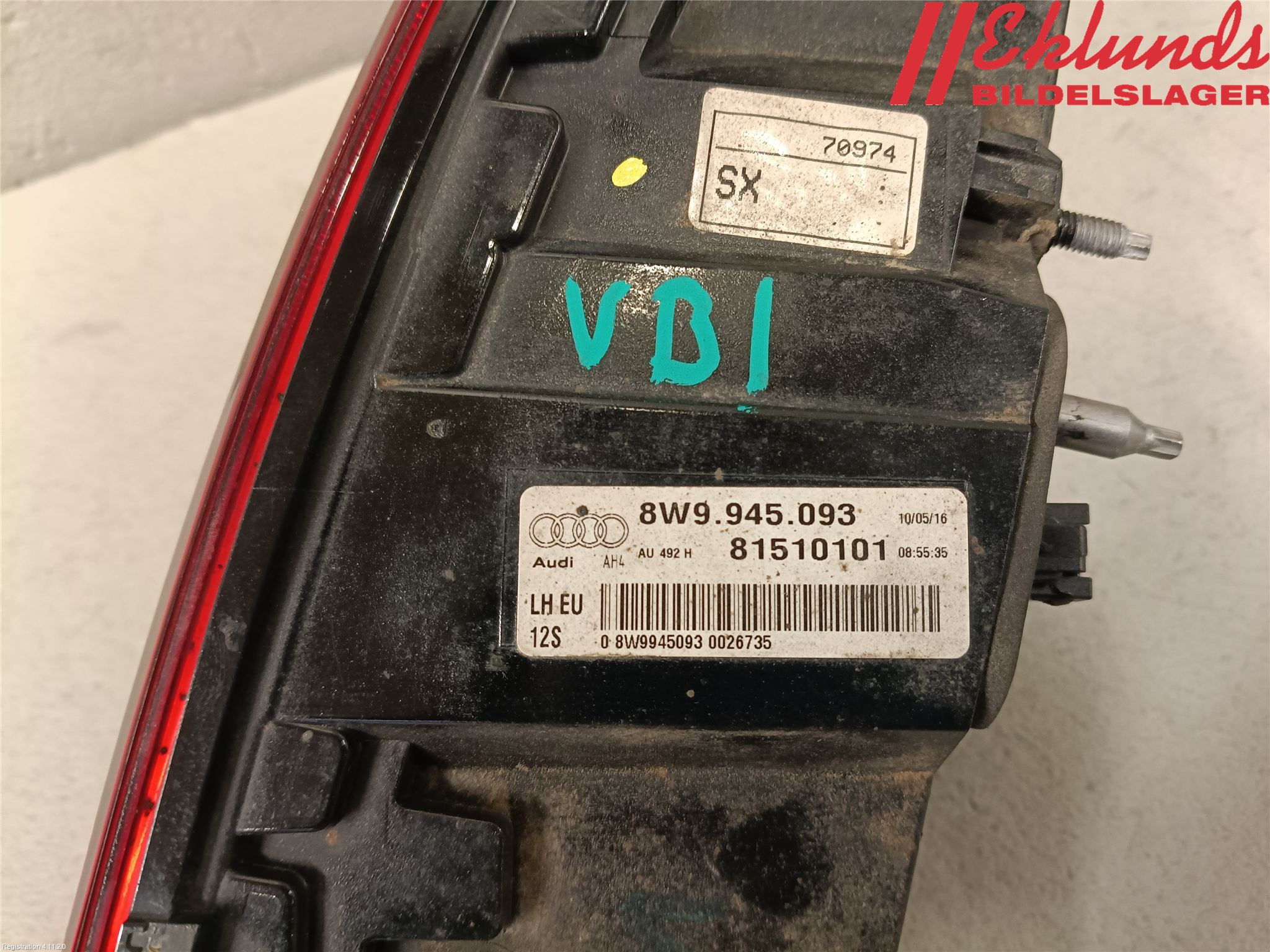 Audi A4/S4 B9 16-19 Bakljus Lucka Vä