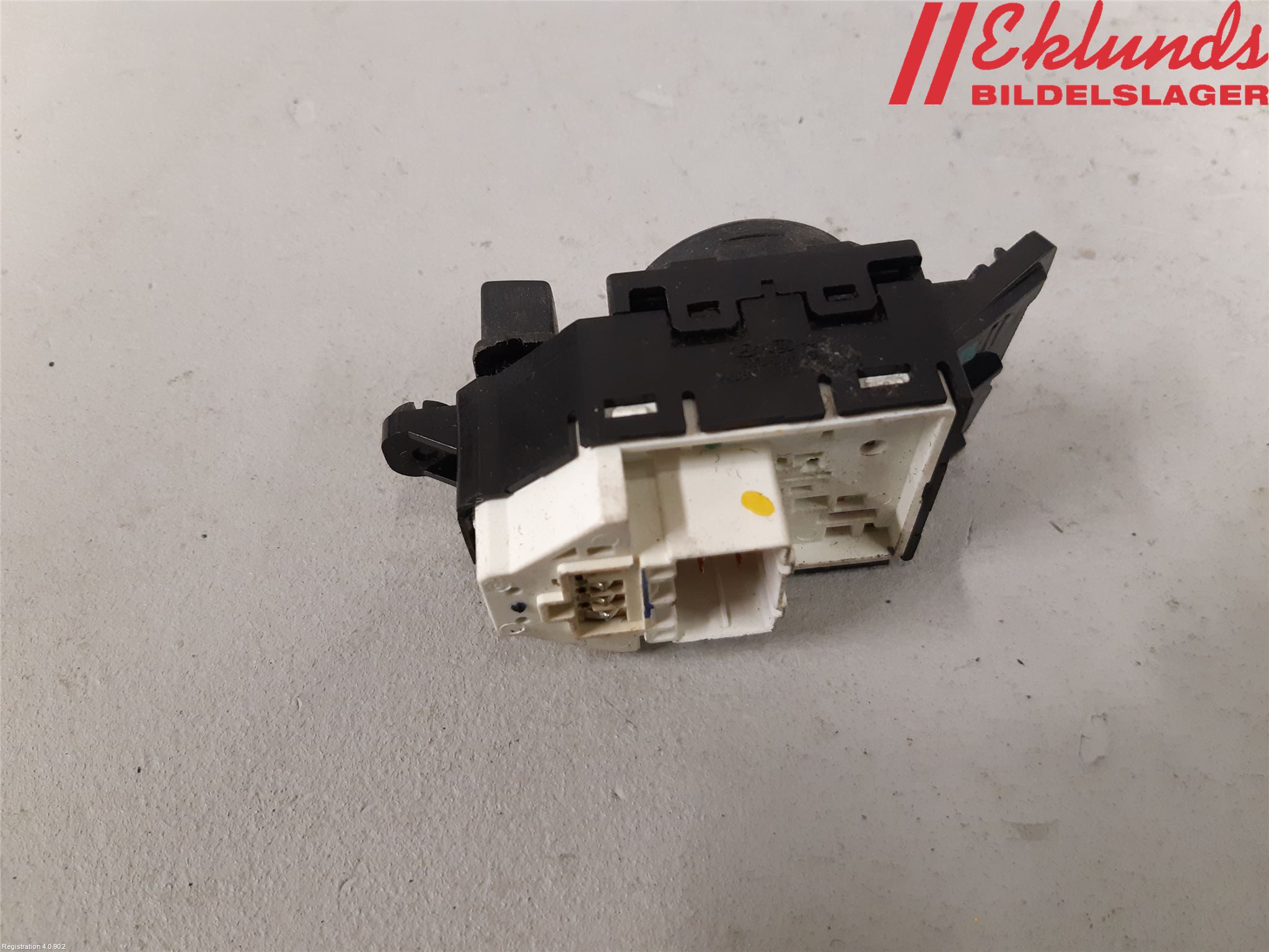 Kia PICANTO 12-17 Strömställare Spegel