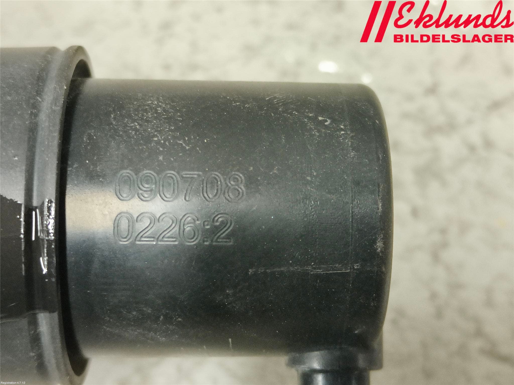 BMW 5 E60/61 Sed/Tou 02-10 Spolarmunstycke Strålkastare